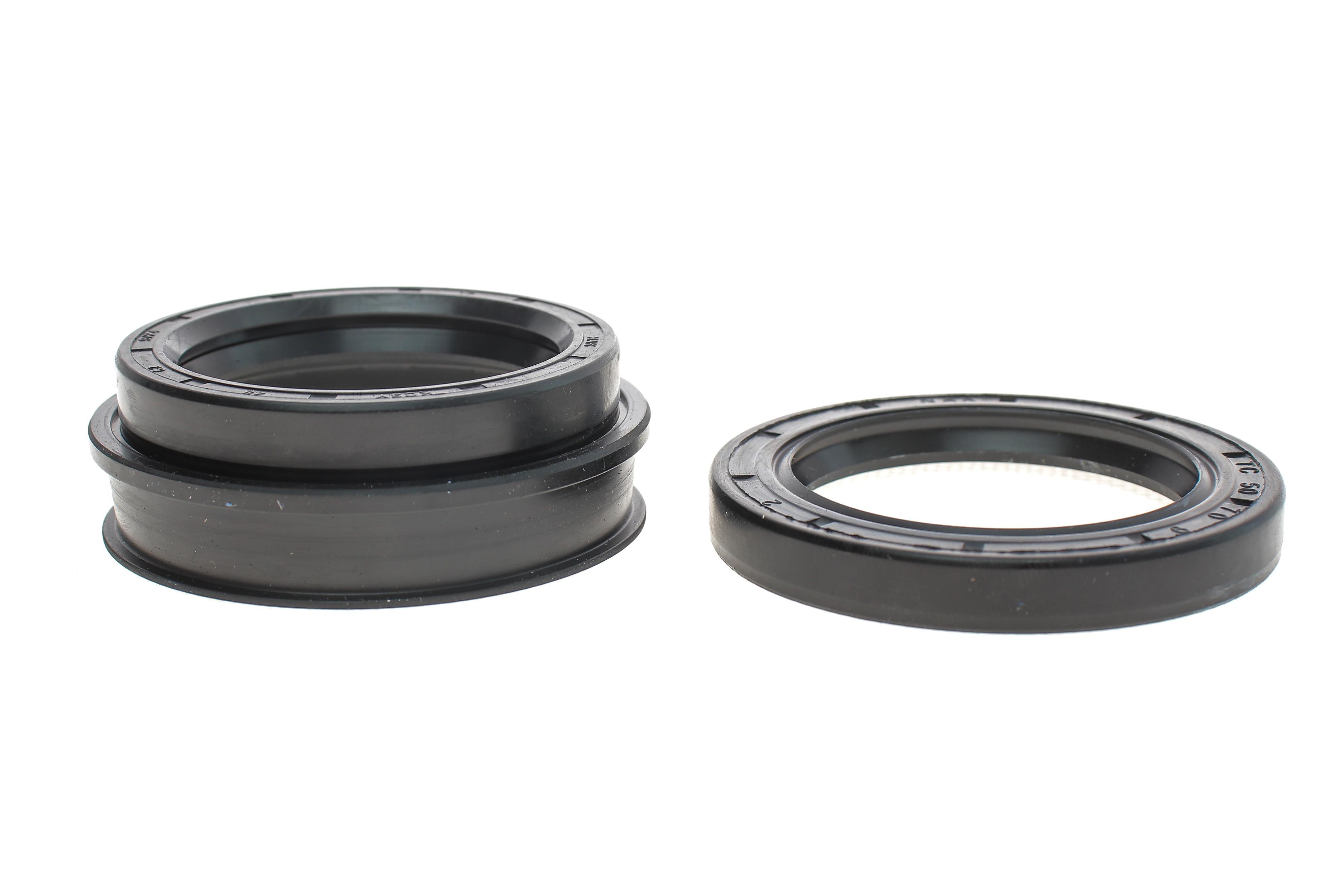 Підшипник маточини (задньої) Toyota Hilux/4Runner -05