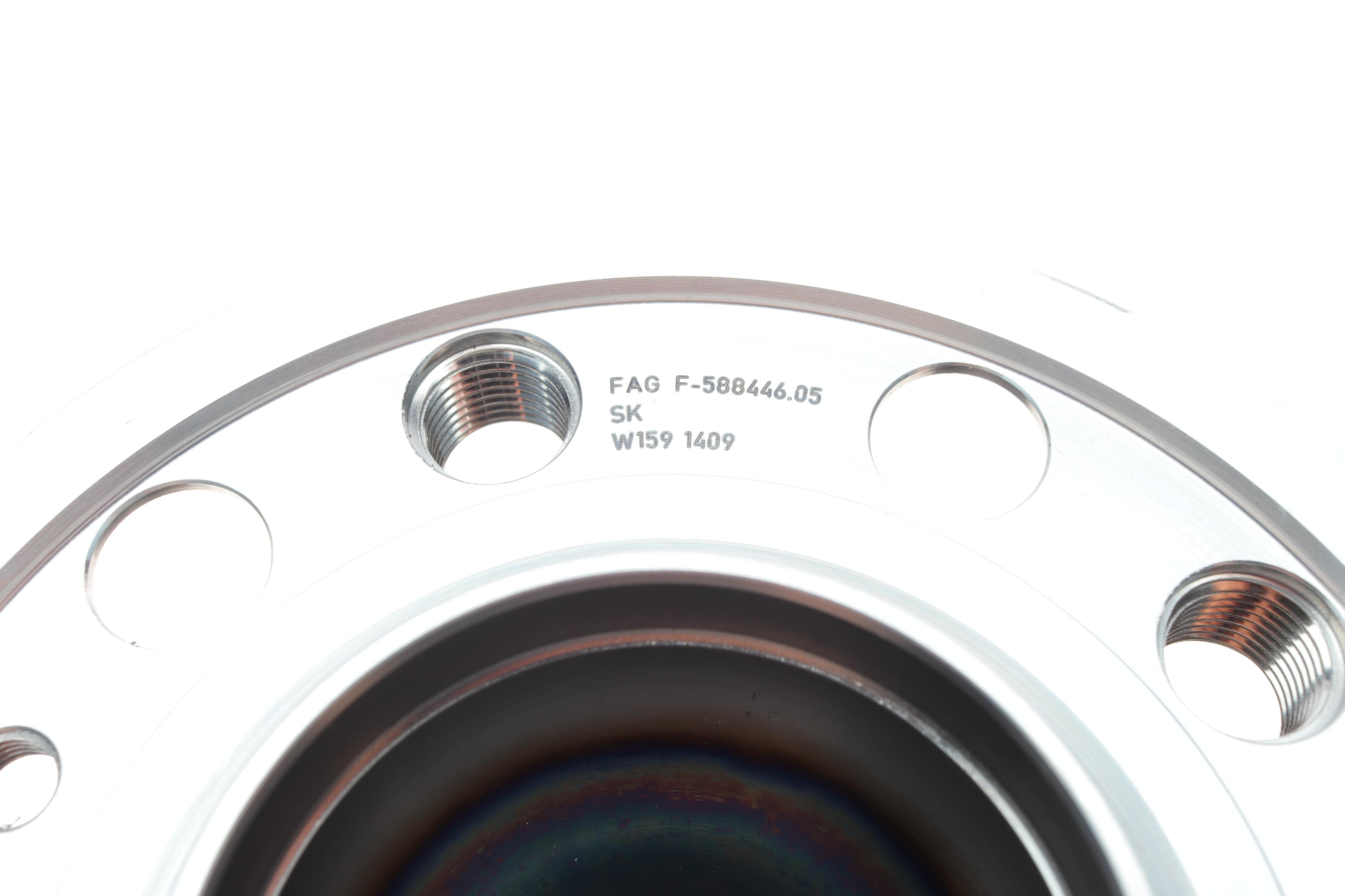 Підшипник маточини (передньої) MB C-class (W205)/E-class (W213) 13-