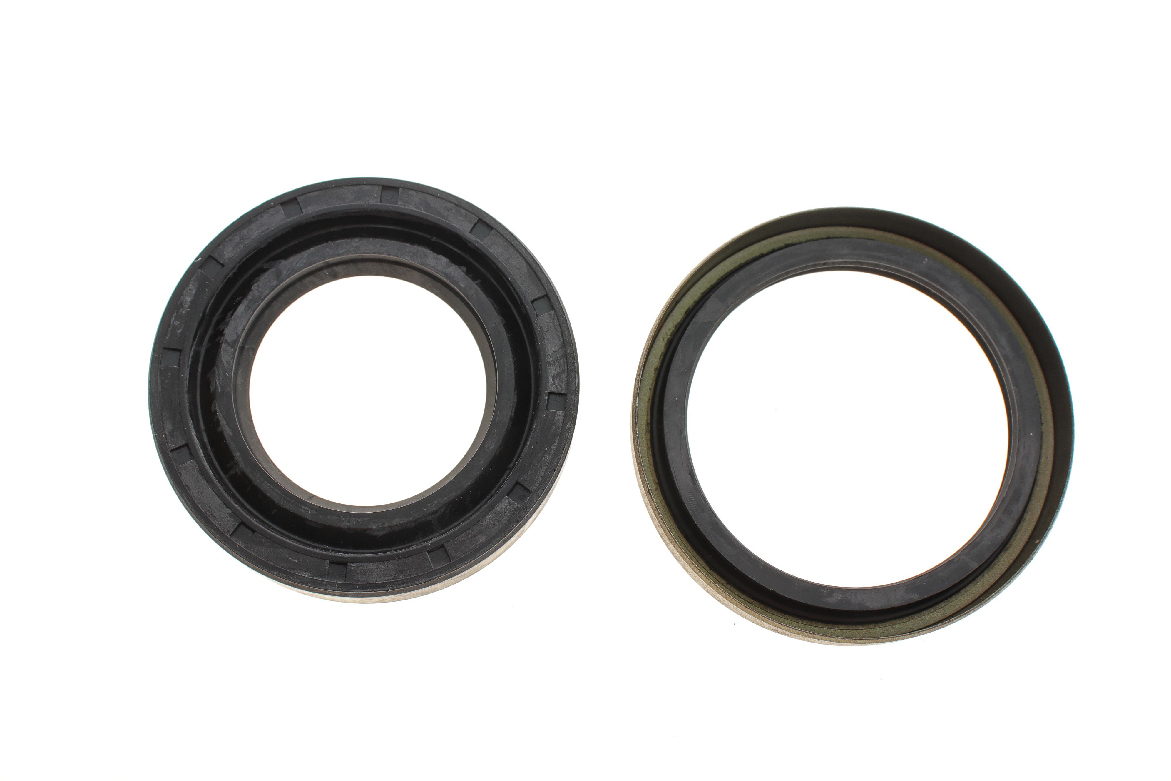 Підшипник маточини (задньої) Mitsubishi L200/L300/L400 83-07 (40x80x19.8) (к-кт)