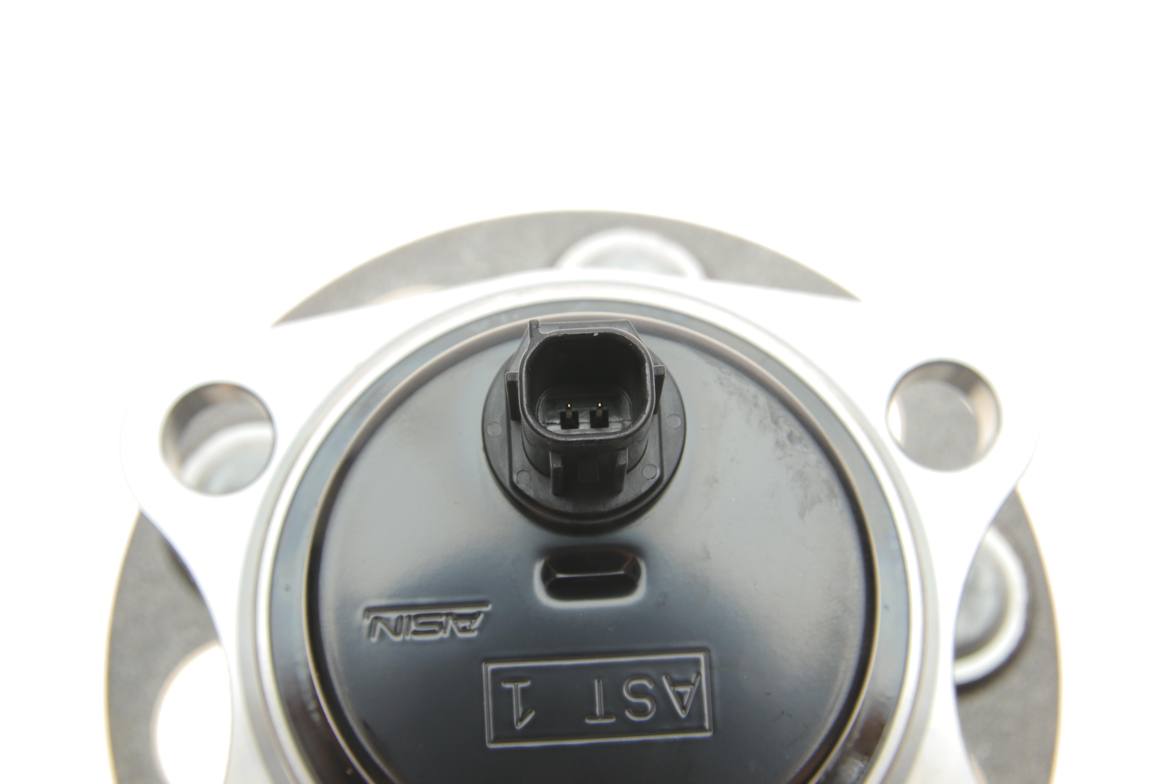 Підшипник маточини (задньої) Toyota Urban Cruiser 09-16