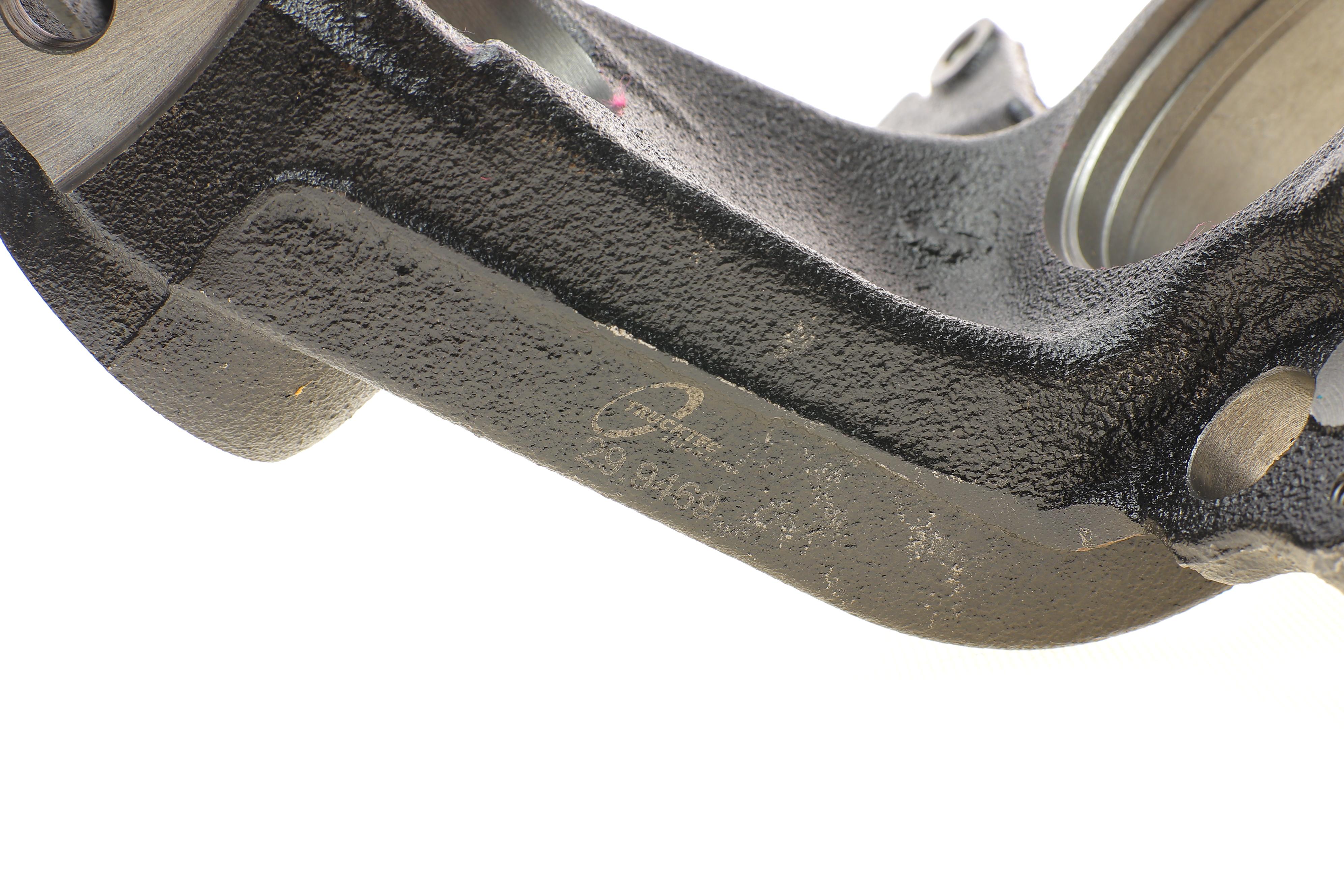 Капфа (передня) VW Golf IV/Skoda Octavia/Audi A3 97-05 (L)