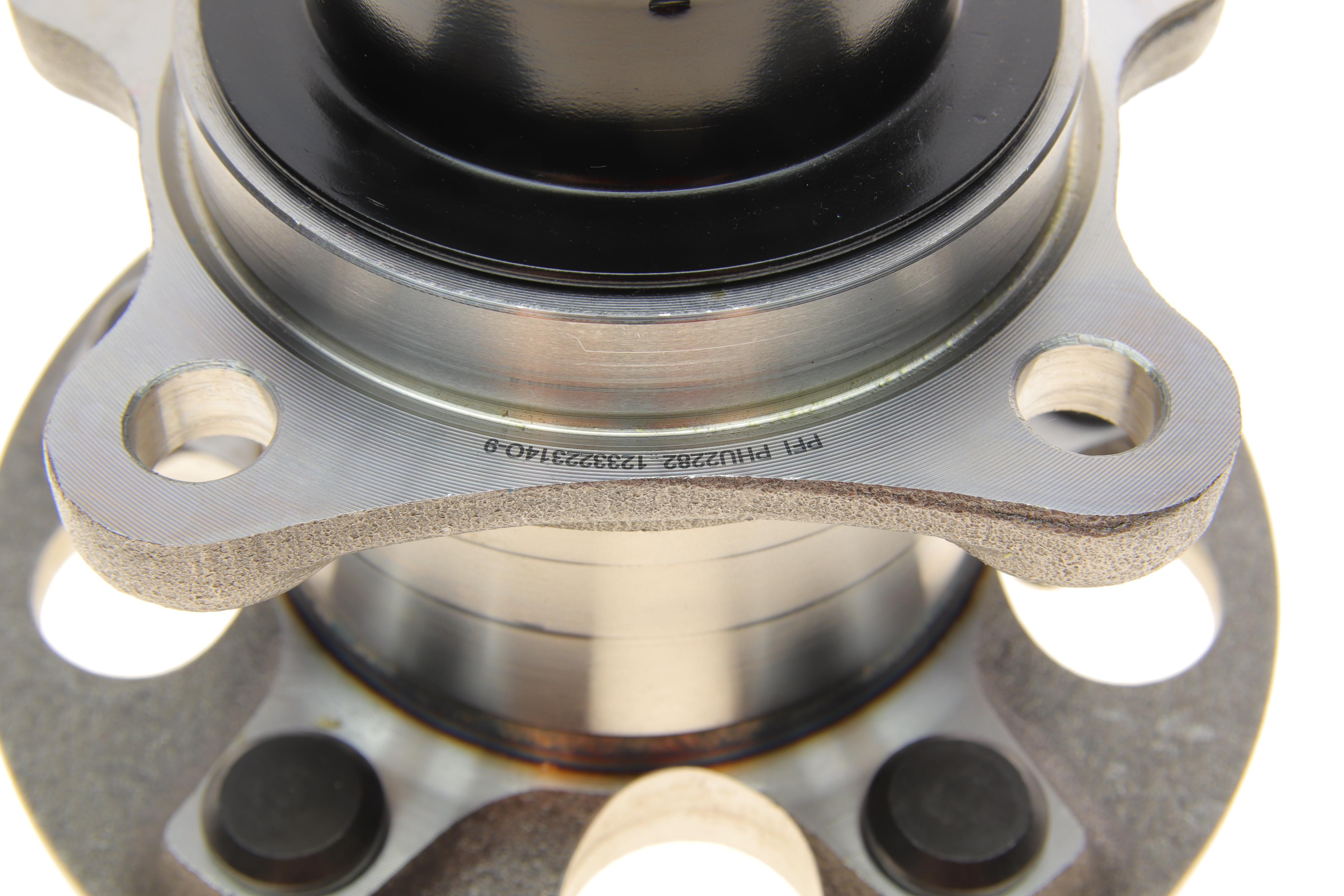 Підшипник маточини (задньої) Lexus RX 04-09 (+ABS) (L)