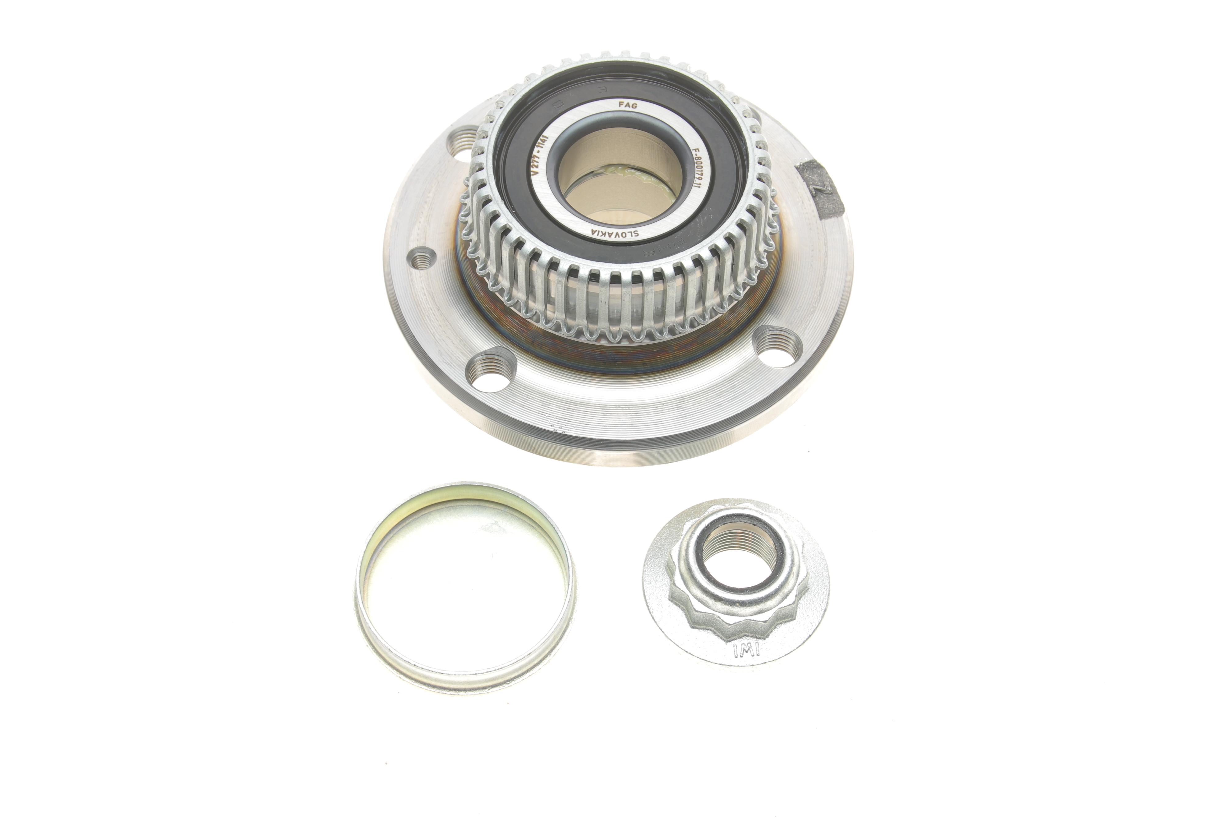 Підшипник маточини (задньої) VW Caddy 96-