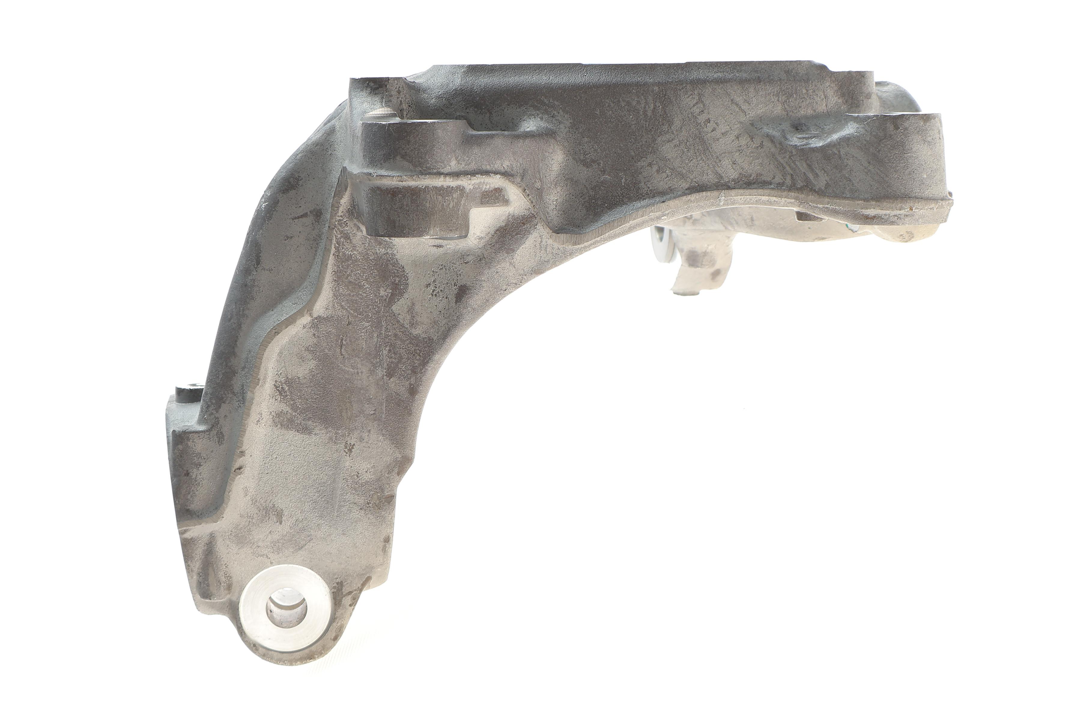 Кулак поворотний (цапфа) VW Golf VII/Passat 12- (L)