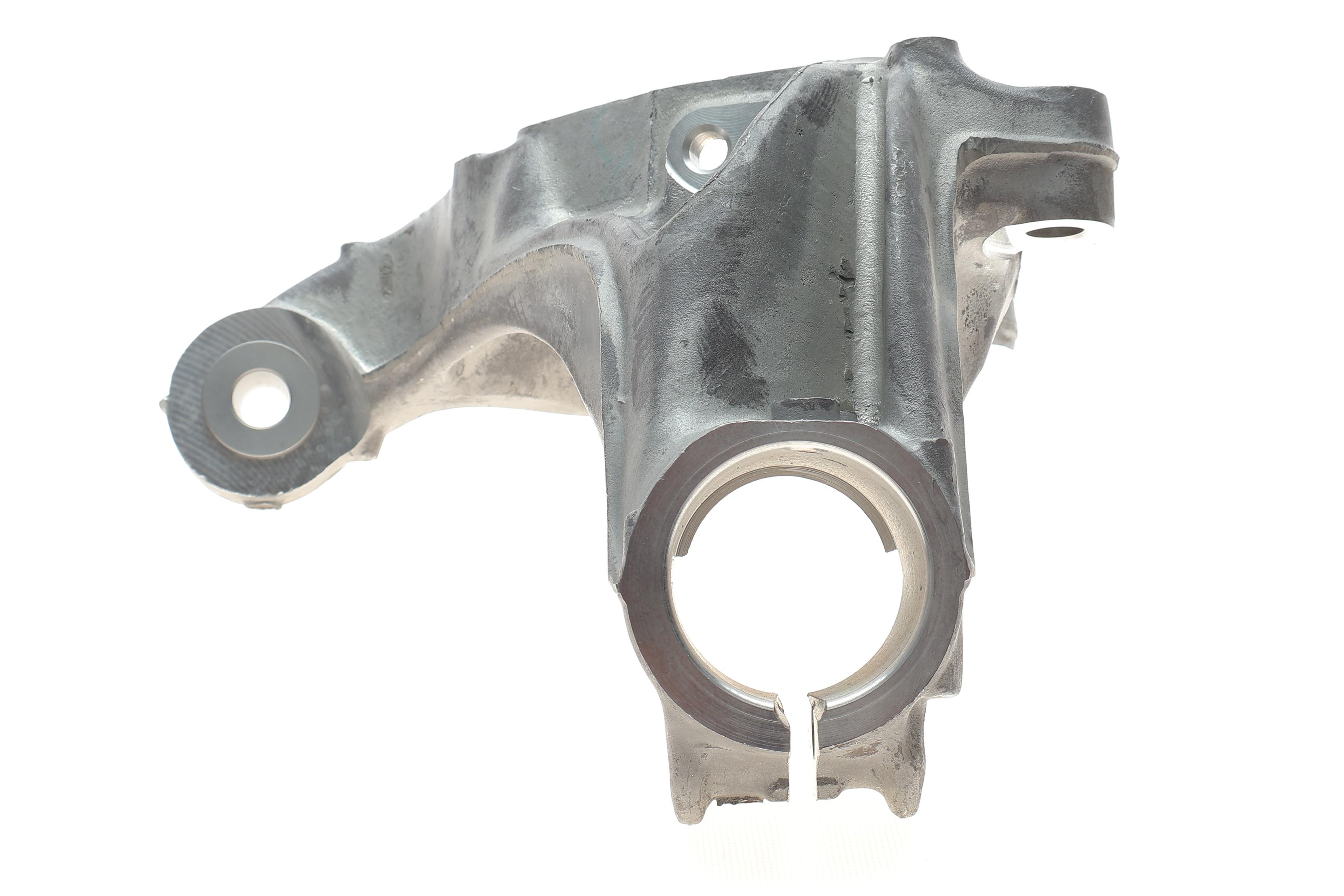 Кулак поворотний (цапфа) VW Golf VII/Passat 12- (L)