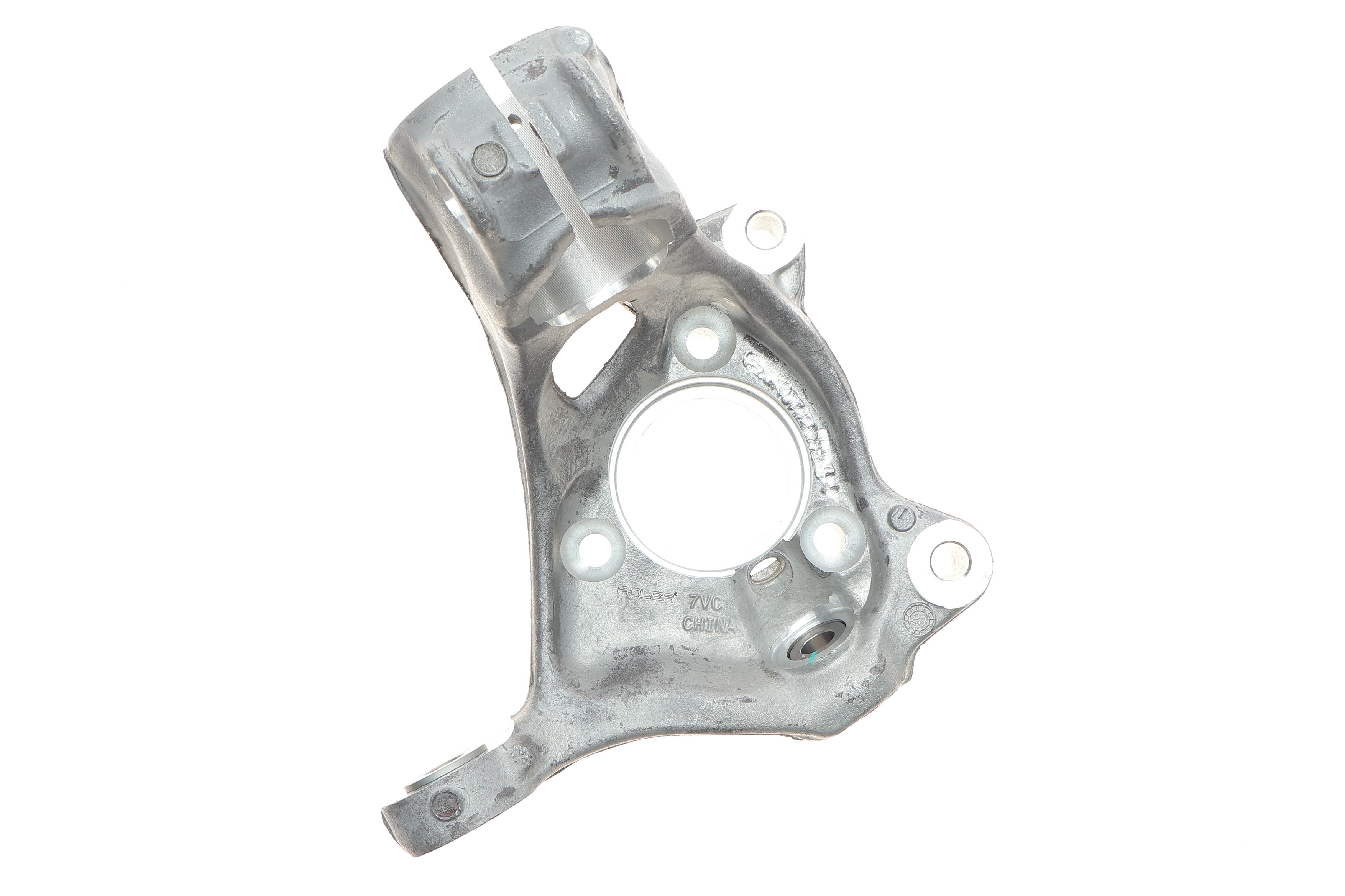 Кулак поворотний (цапфа) VW Golf VII/Passat 12- (L)