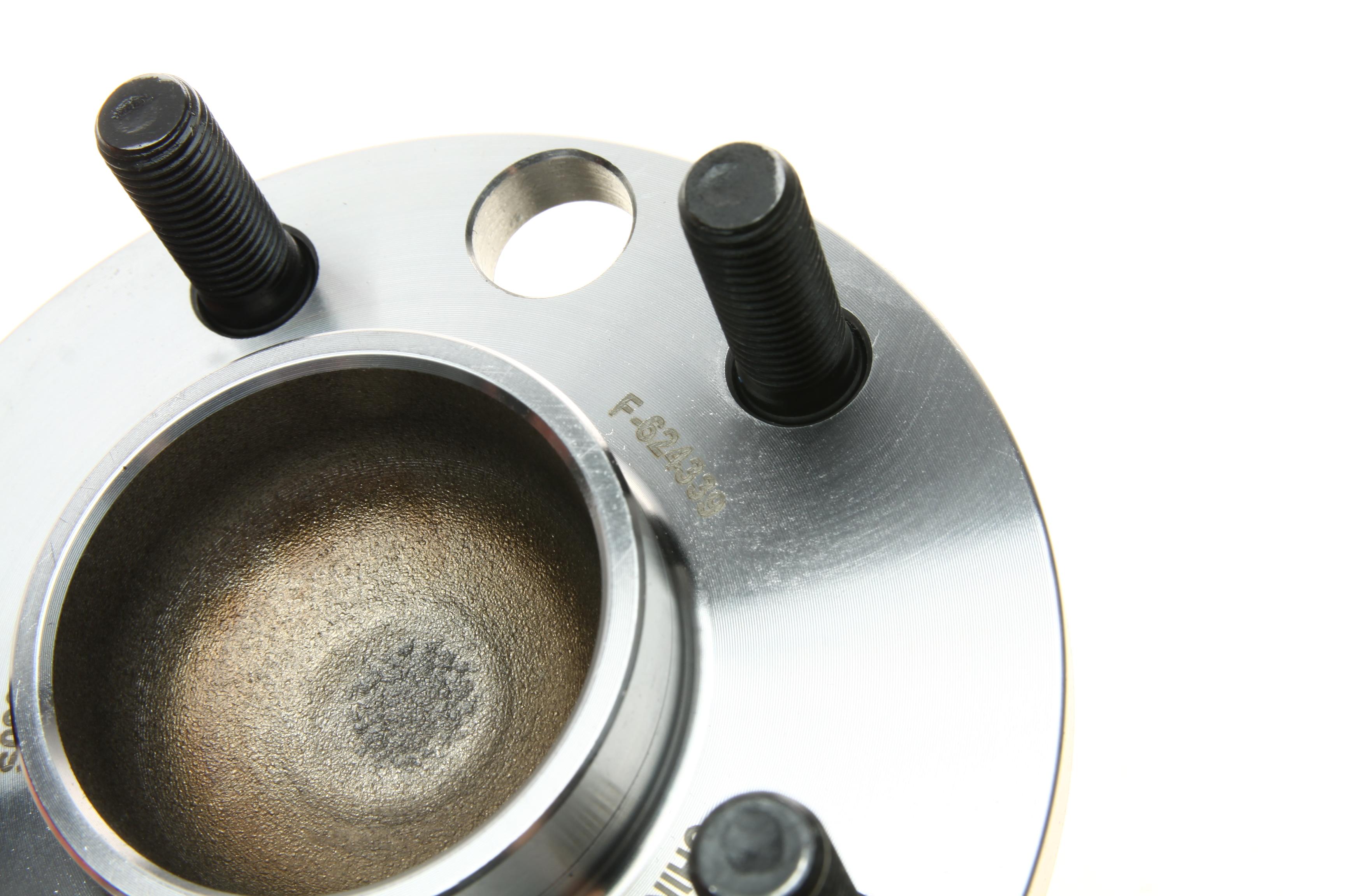 Підшипник маточини (задньої) Ford Mondeo III 00-07