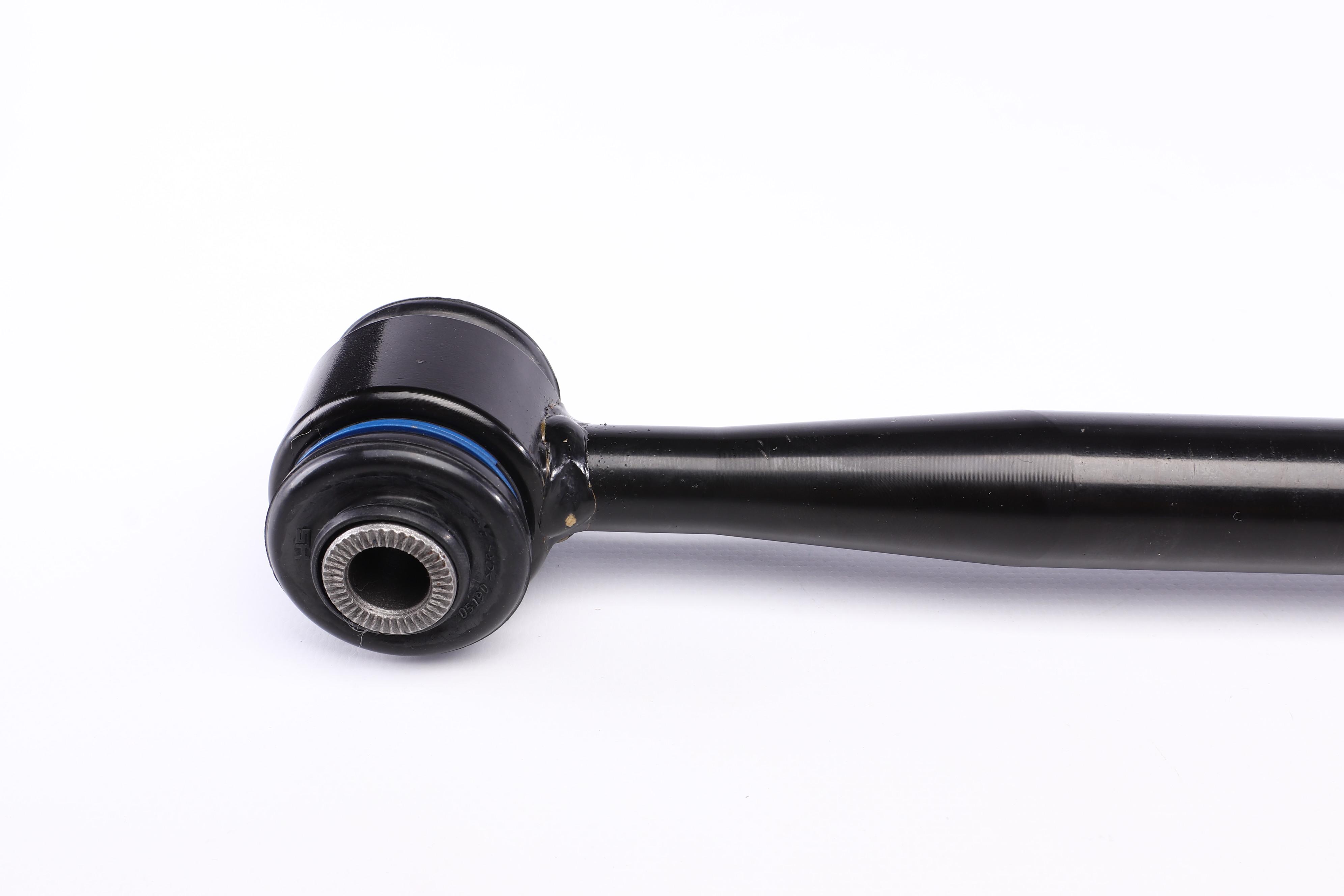 Важіль підвіски (задній/знизу) (R) Toyota Rav 4 II 1.8/2.0/2.0D 00-05