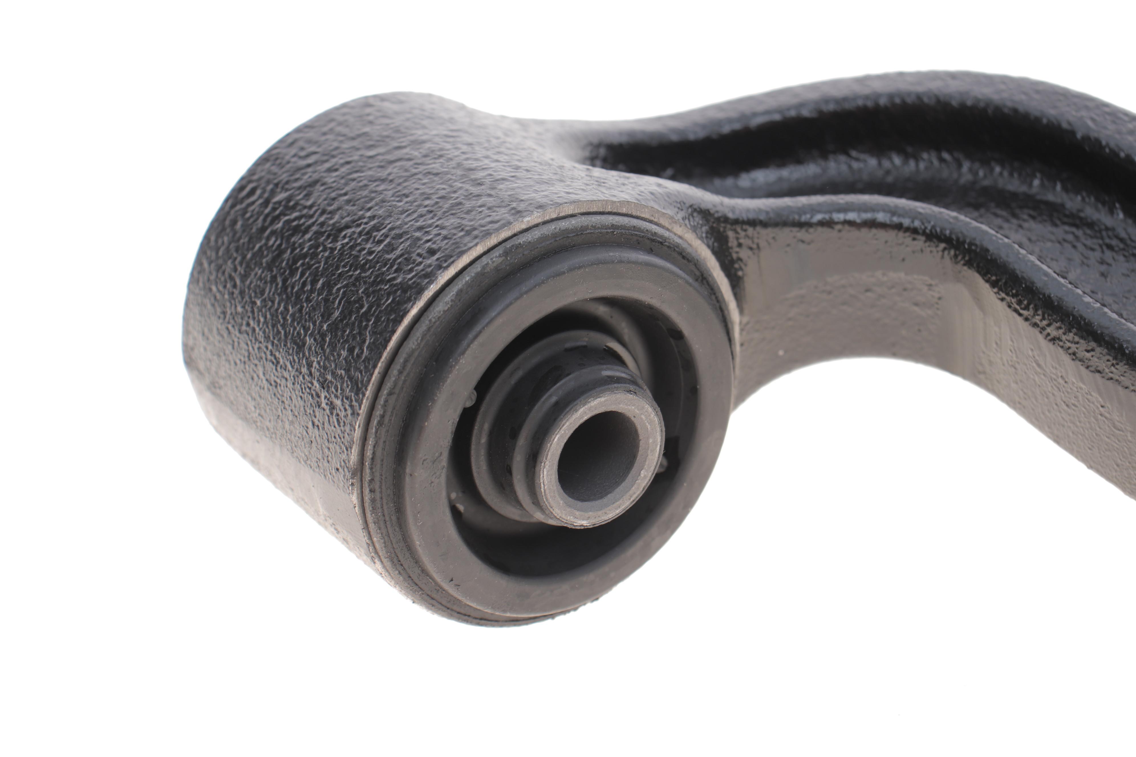 Важіль підвіски (передній) (R) Suzuki Vitara I/Grand Vitara I 98-05