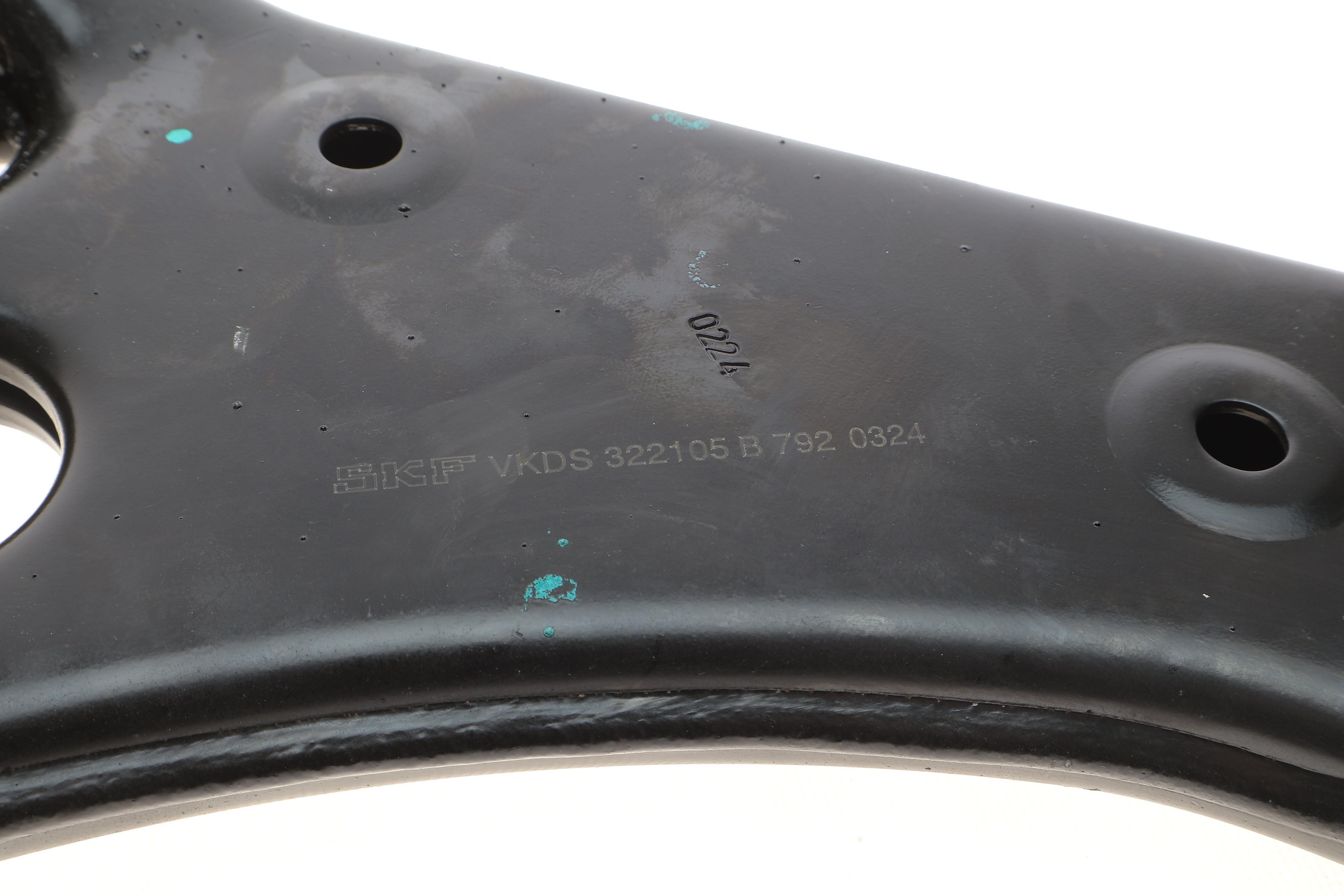 Важіль підвіски (передній/знизу) (R) Jeep Compass 17- (з кульовою)