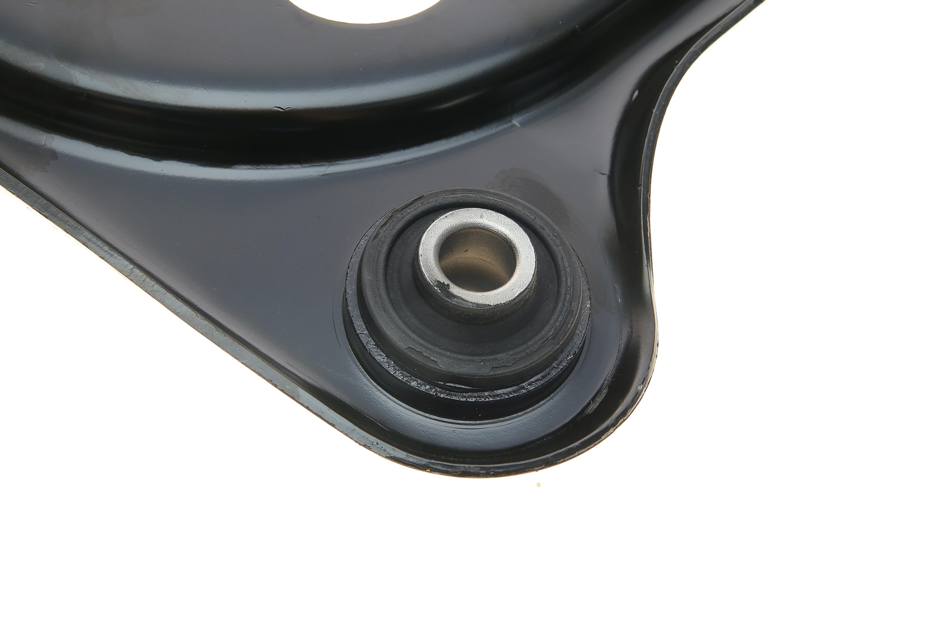 Важіль підвіски (передній) (L) Citroen C2 03-12