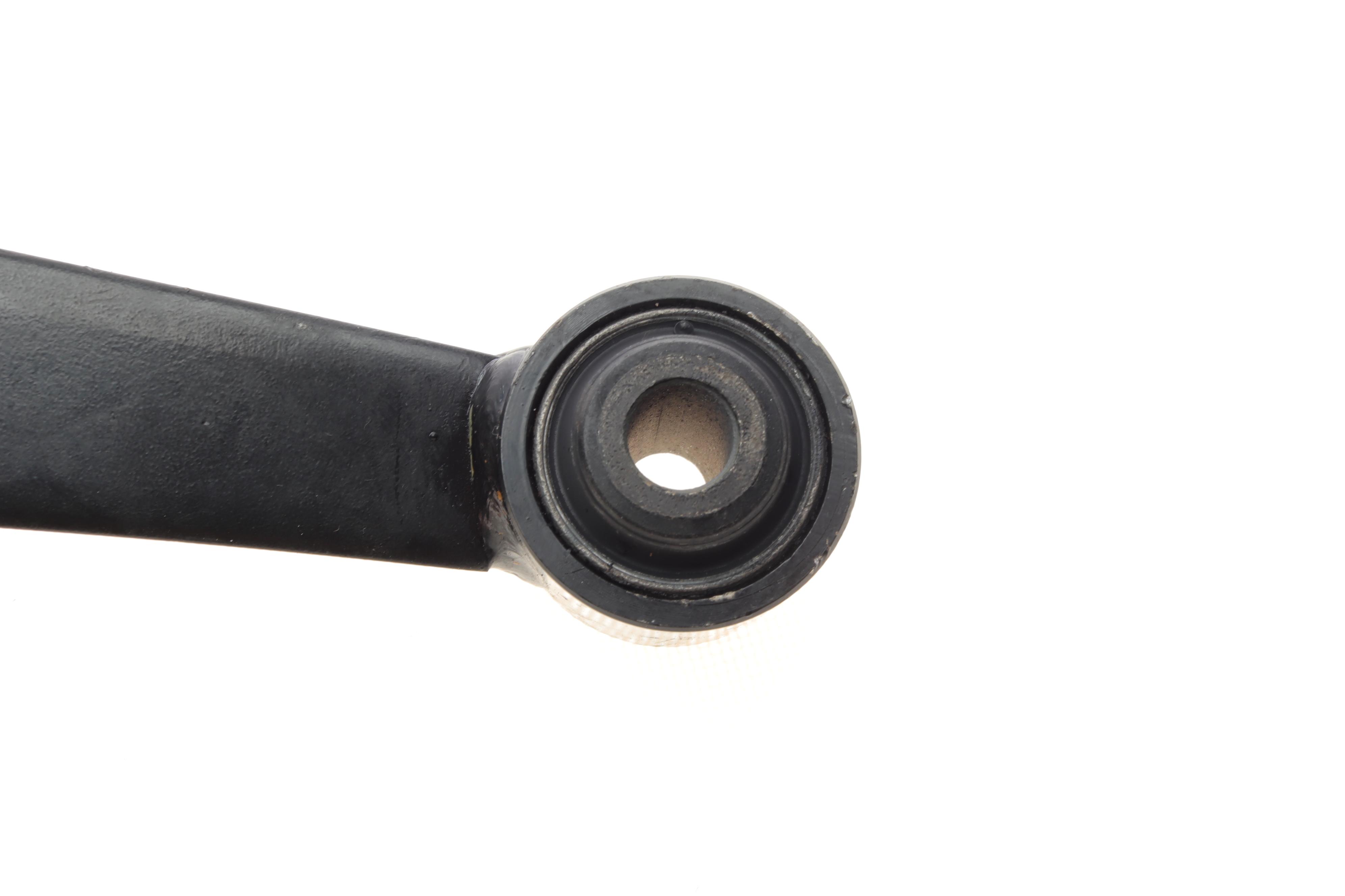 Важіль підвіски (задній) (R) Toyota Rav4 III 2.0-2.2 D 06-