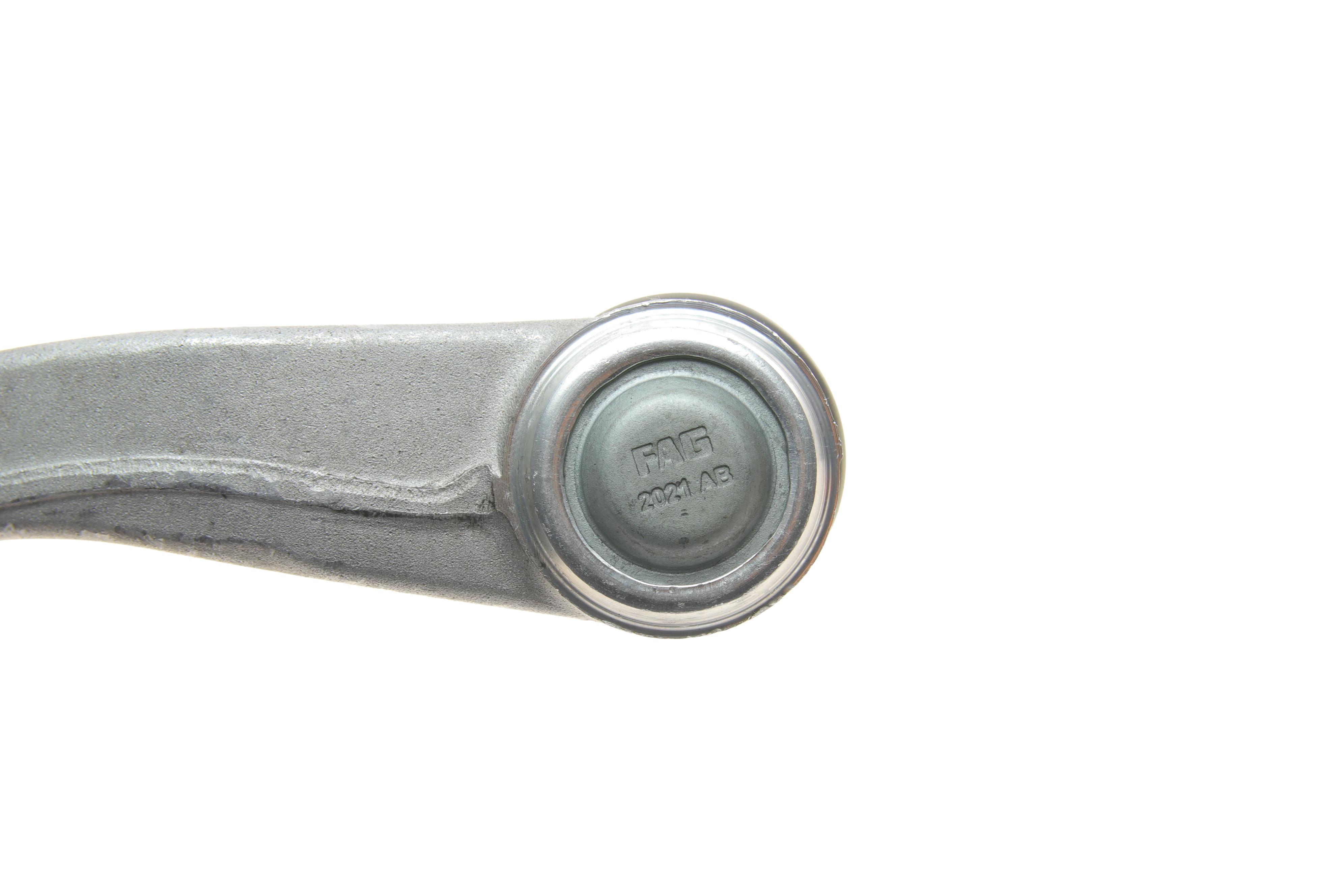 Важіль підвіски (передній/зверху/ззаду) (L) Audi A4 07-15/A5 07-17/Q5 08-17