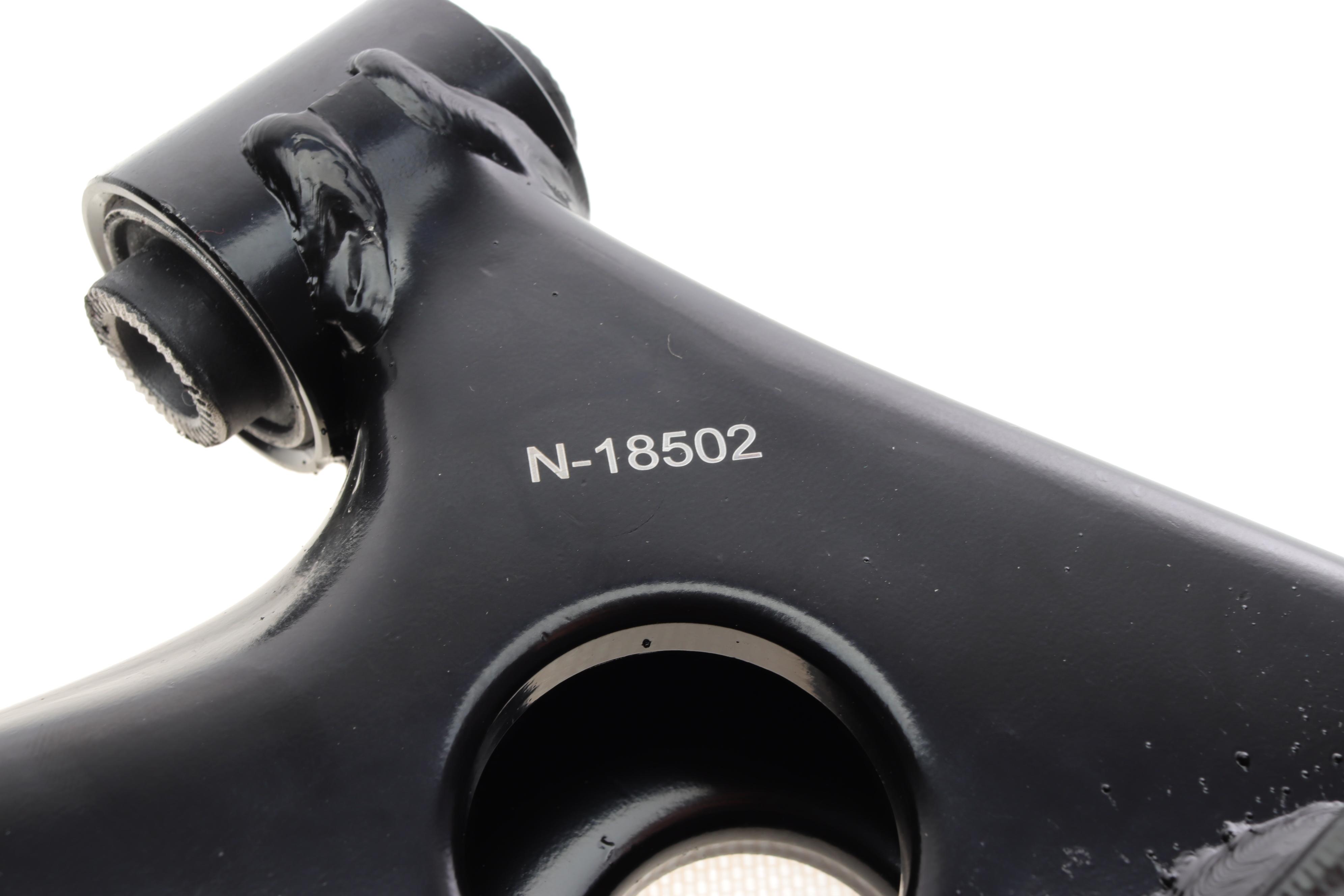 Важіль підвіски (передній/знизу) (R) Mitsubishi Outlander 2.0/2.4 02-06