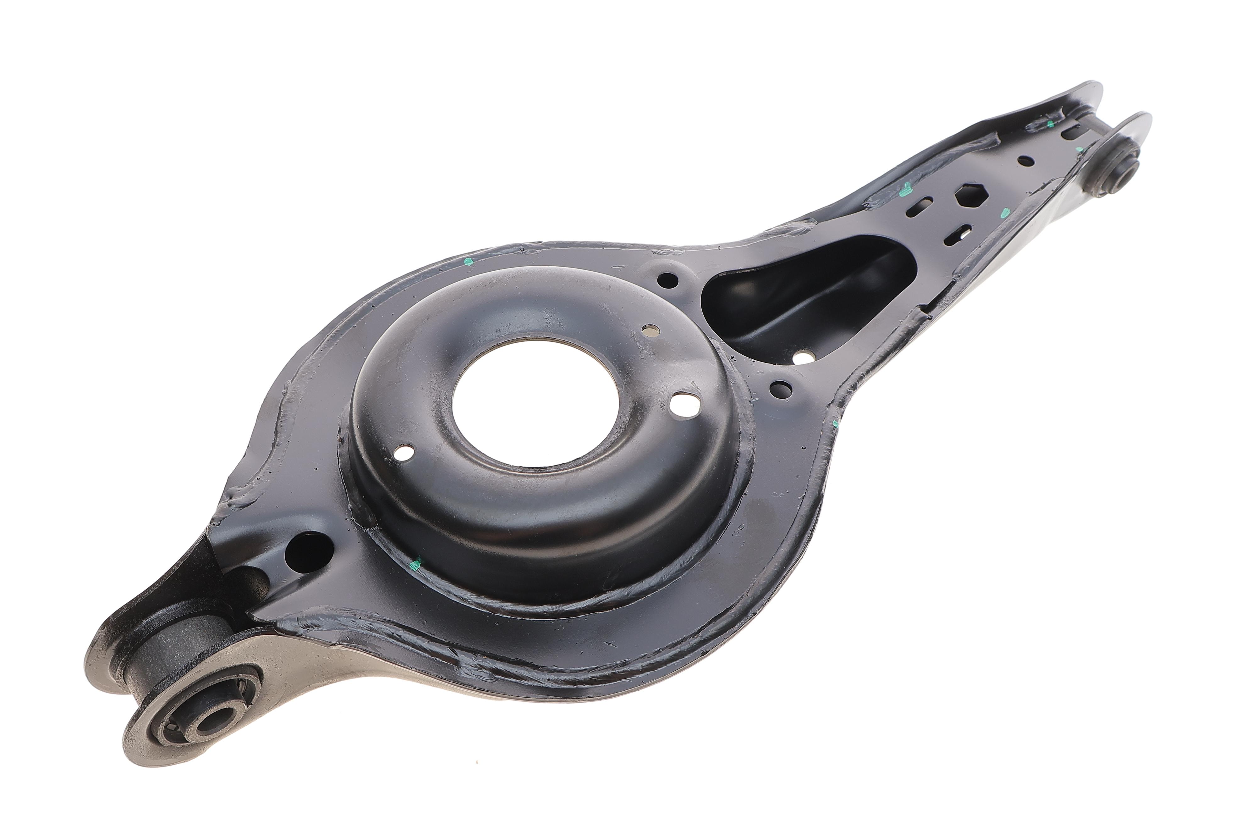 Важіль підвіски (задній/знизу/ззовні) Ford Focus III 10-