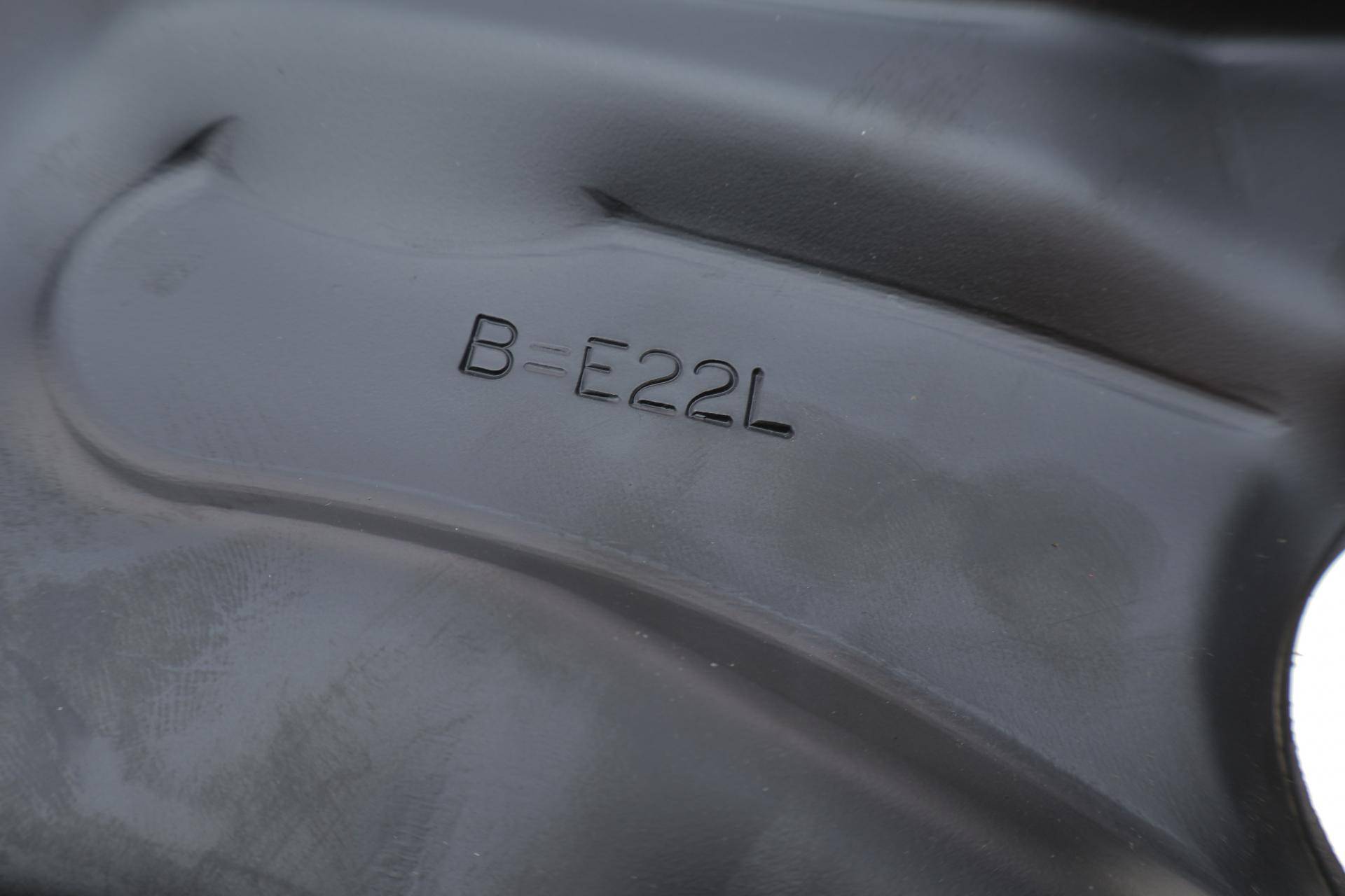 Важіль підвіски (передній/знизу) (L) Renault Megane IV 15-