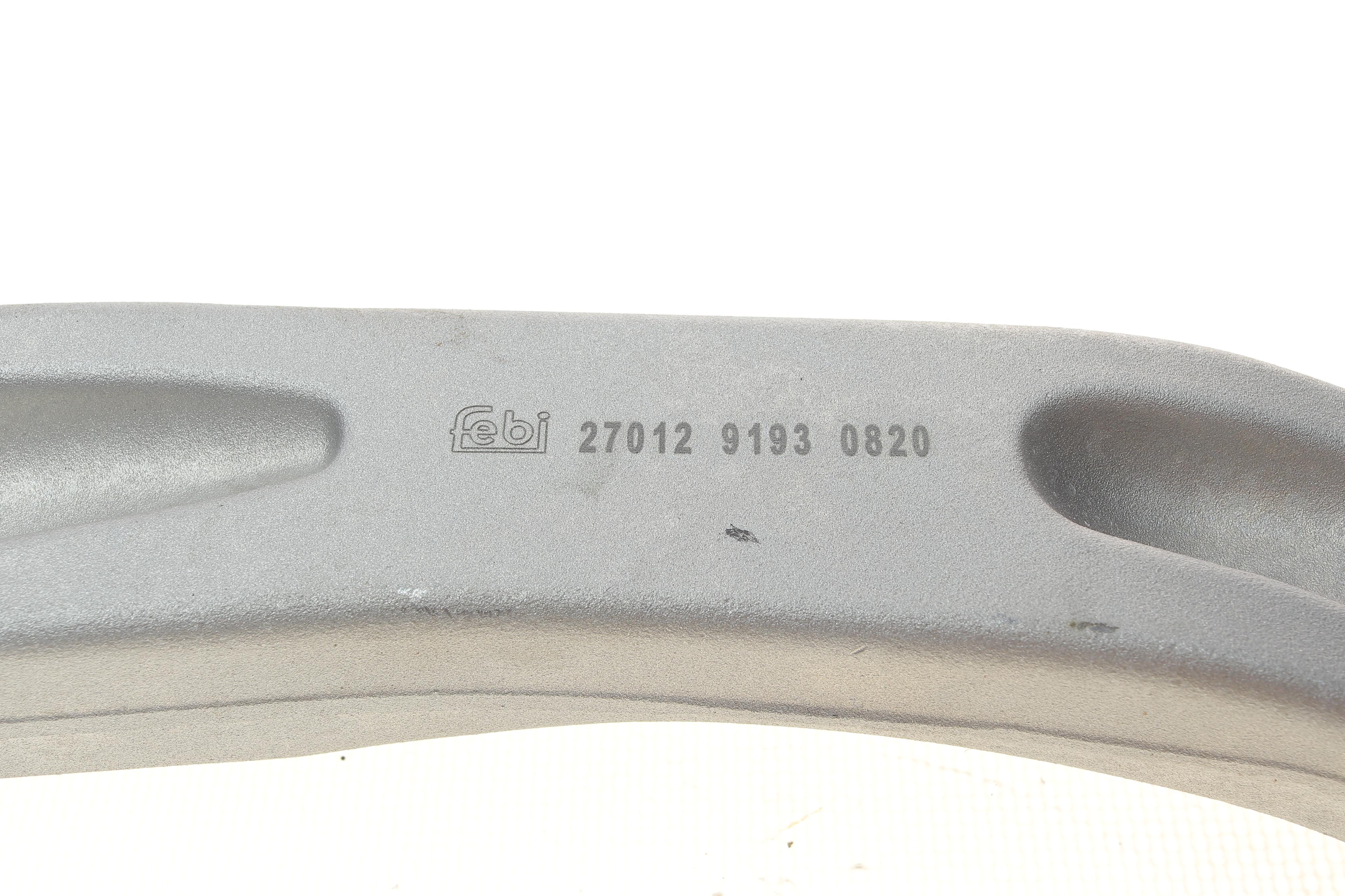 Важіль підвіски (передній/знизу/ззаду) (R) Audi A6 04-11 (з болтом і гайкою)