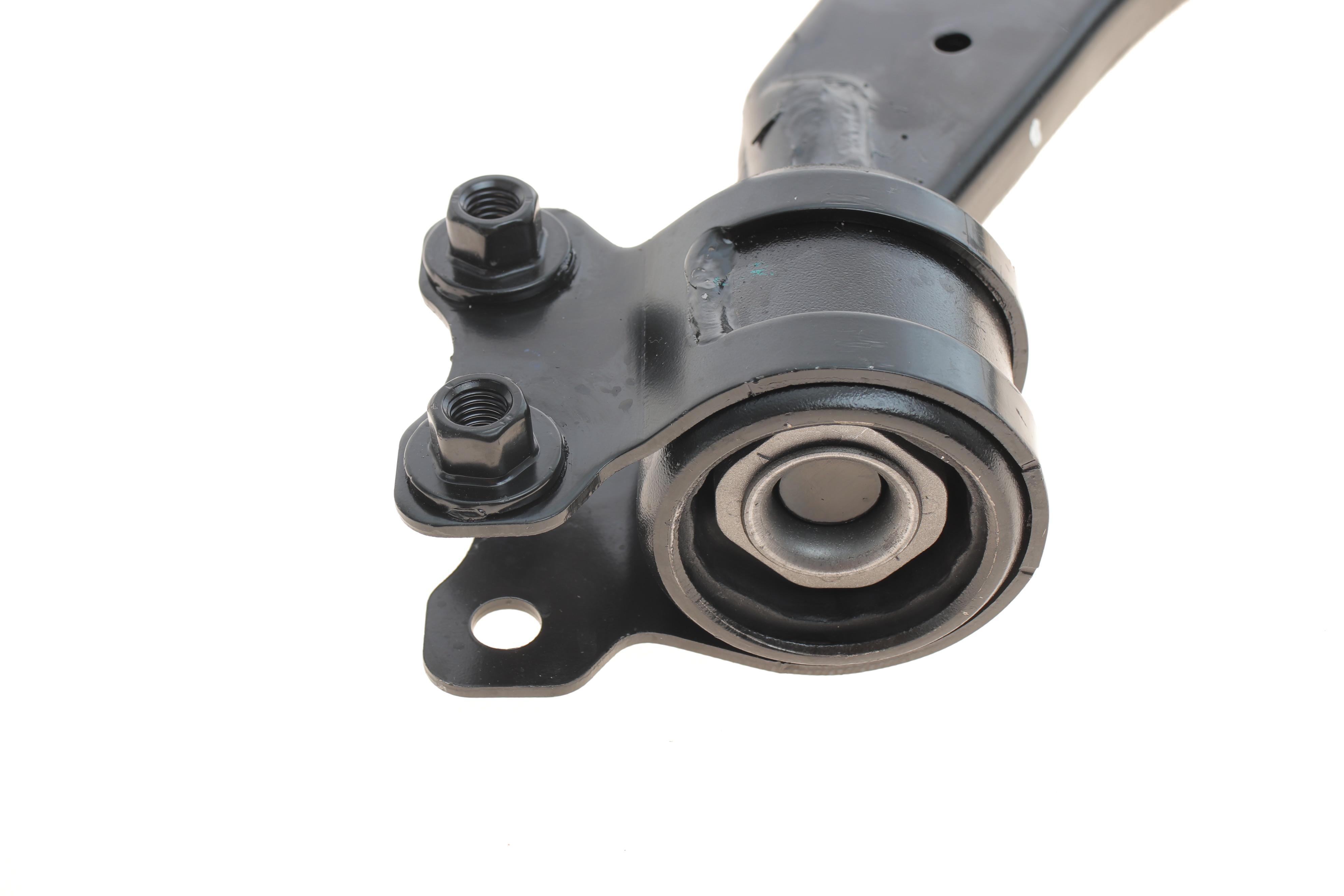 Важіль підвіски (передній/знизу) (R) Ford C-Max 07-10/Focus/Volvo C30/C70/S40/V50 04-12 (з кульовою)