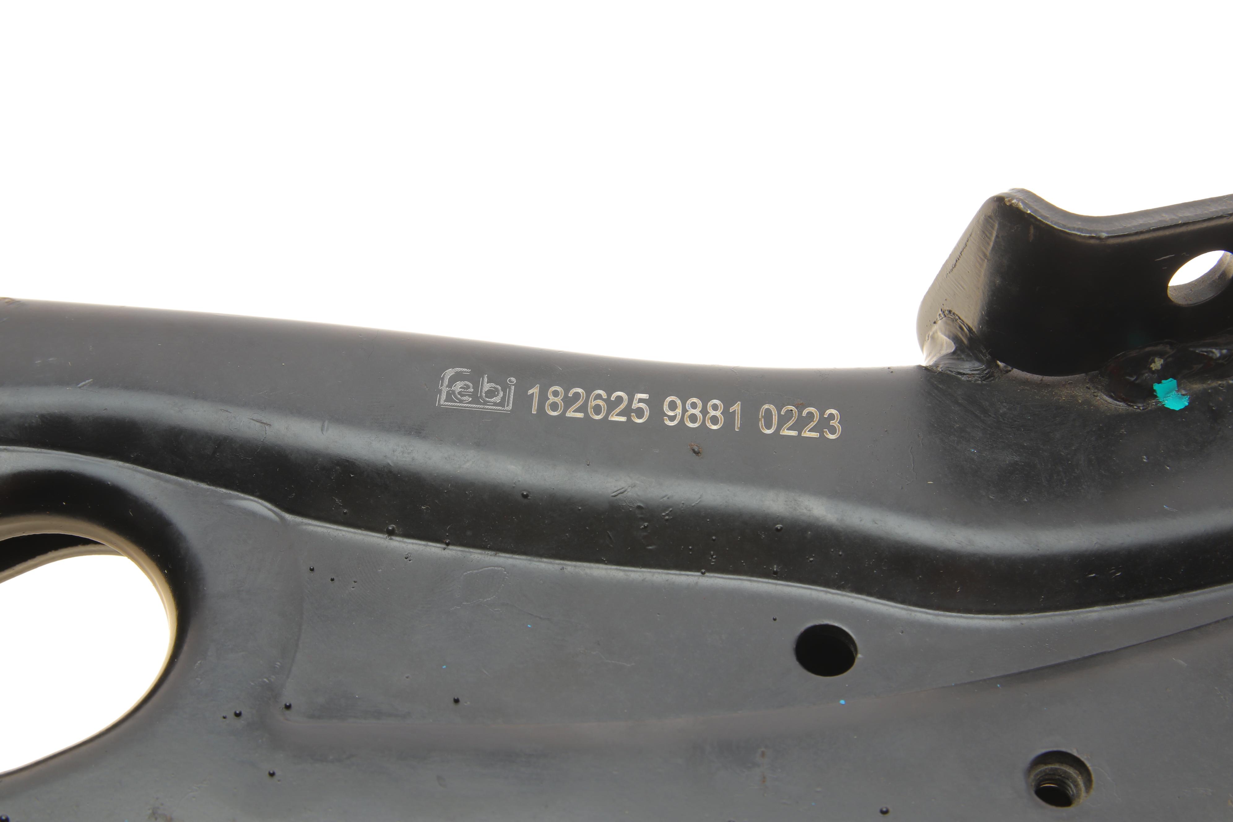 Важіль підвіски (передній/знизу) (L) Mazda CX-7 06-14