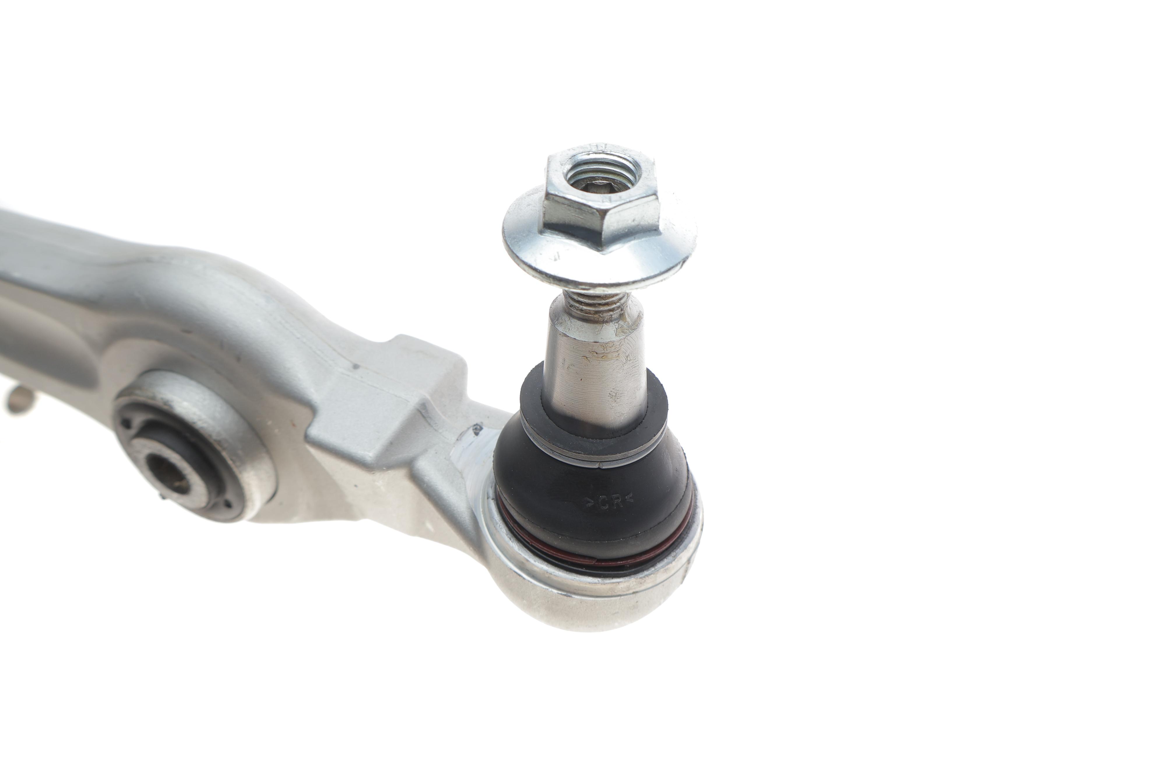 Важіль підвіски (передній/знизу/спереду) Audi A4/A6/A8/Skoda Super B/VW Passat 94-08