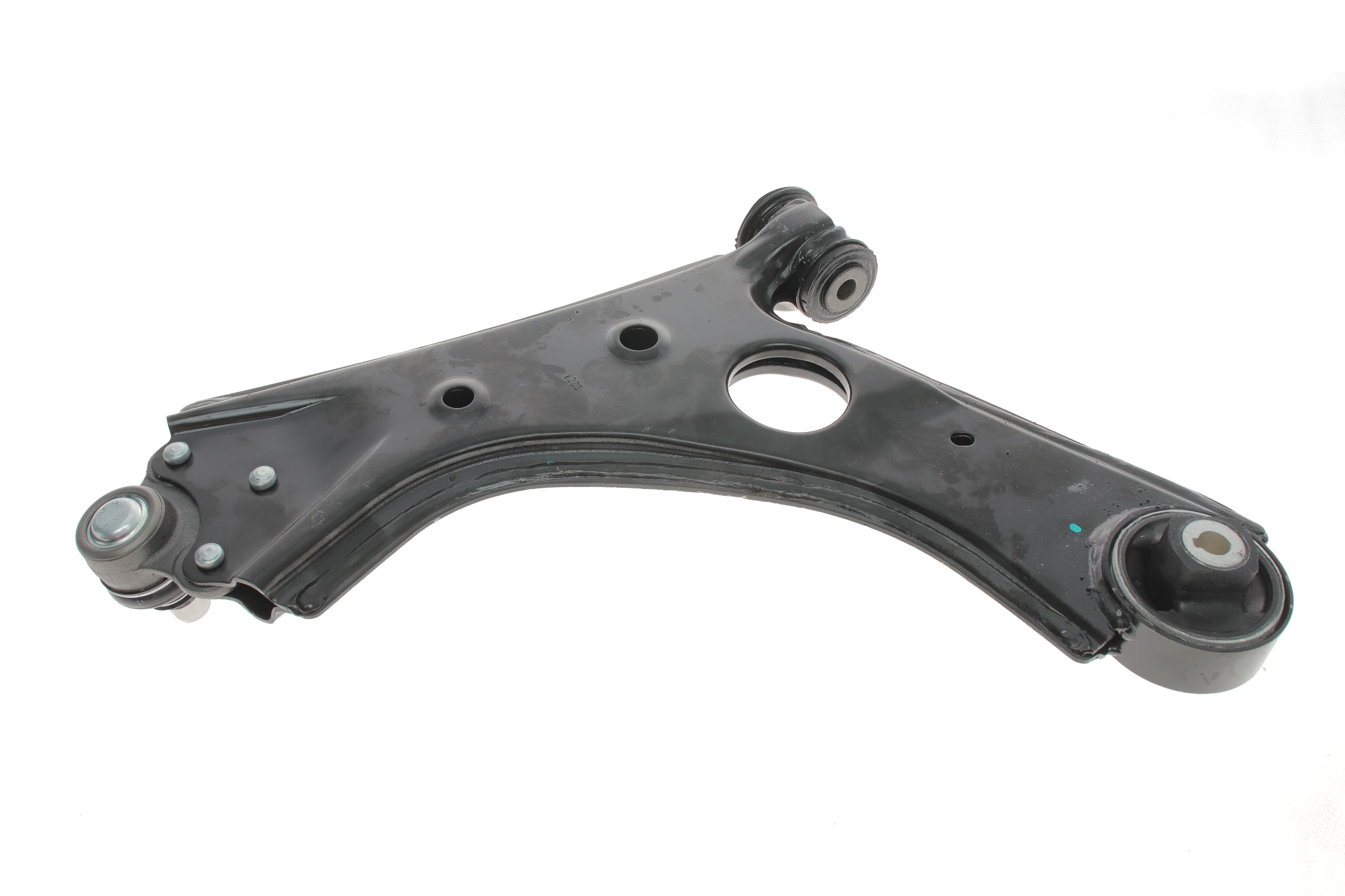 Важіль підвіски (передній/знизу) Fiat 500L 12-  (R)