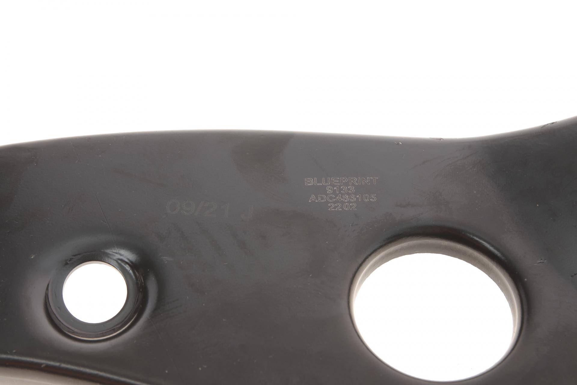 Важіль підвіски (передній/знизу) (L) Mitsubishi Colt 04-12/ Smart Forfour 04-06