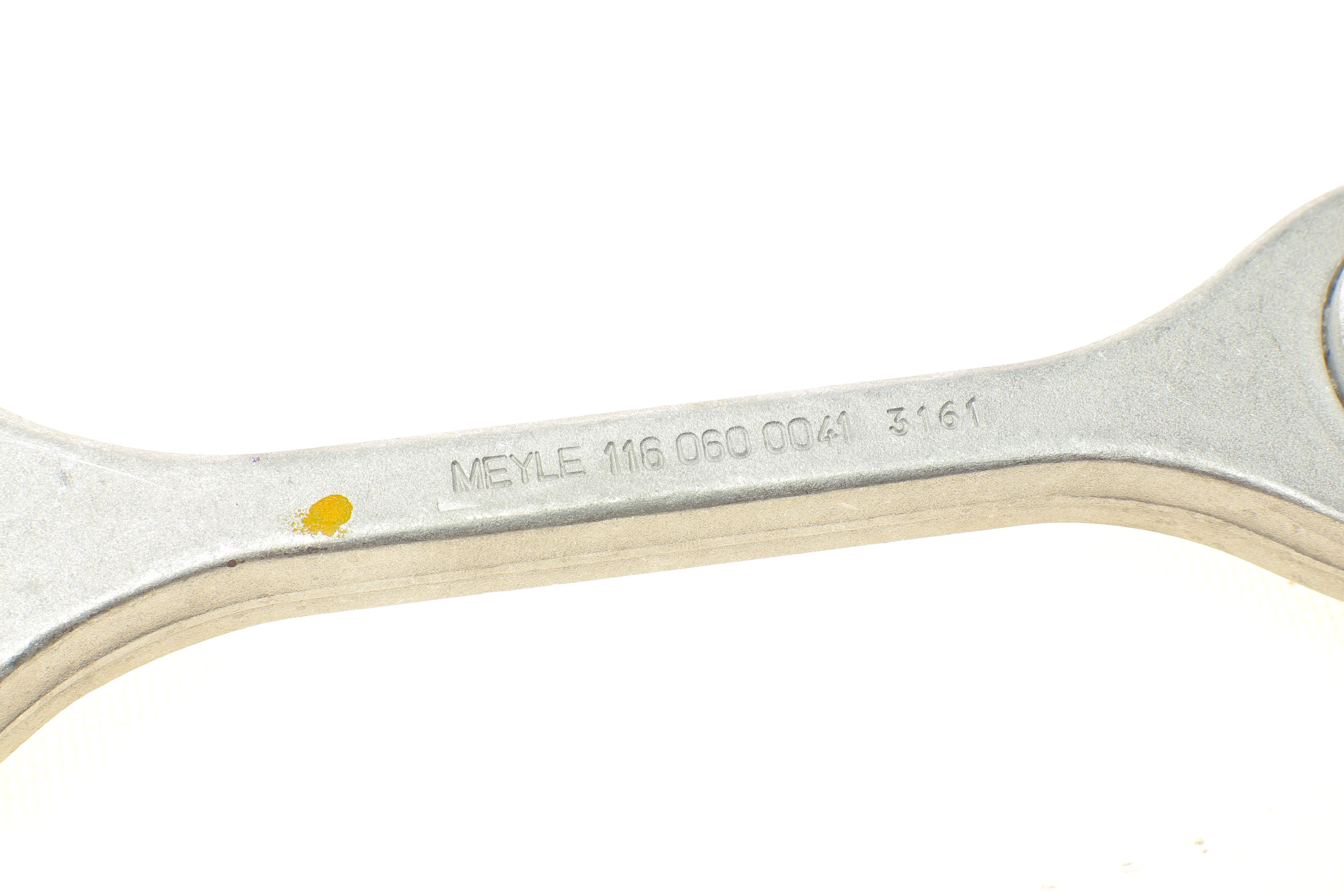 Комплект важелів підвіски (передньої) Audi A4/A5/Q5 2.0/3.0 TDI/TFSI 08-17