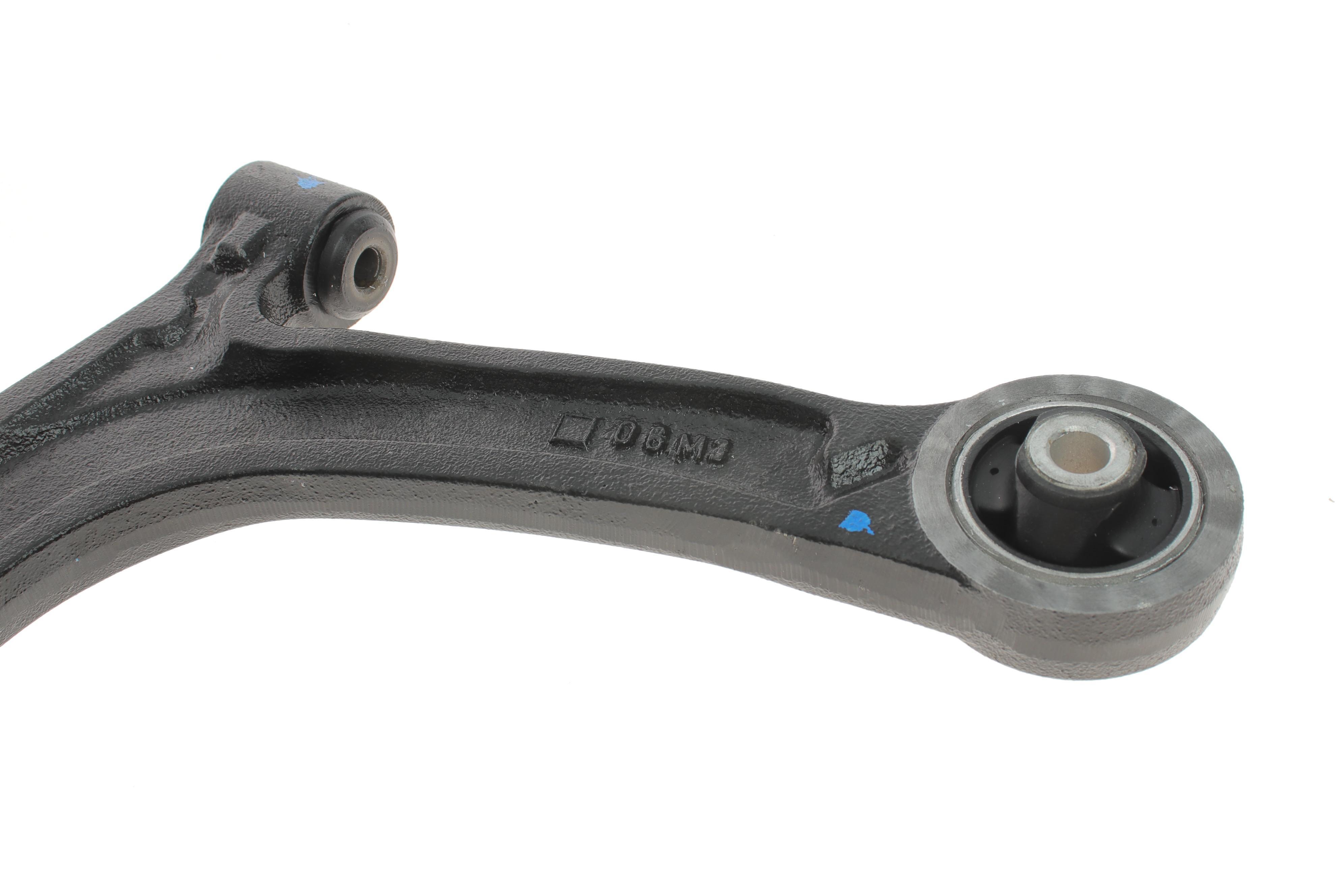 Важіль підвіски (передній/знизу/спереду) (R) Fiat 500/Ford Ka 07-