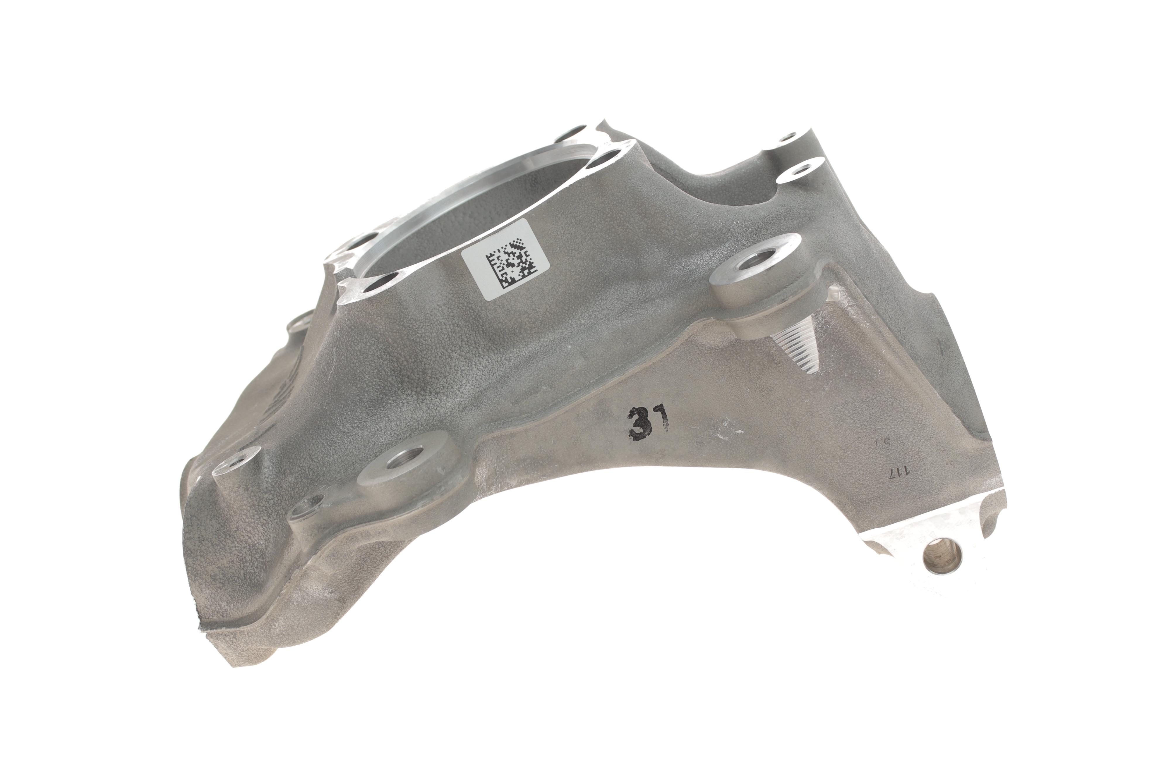 Кулак поворотний (цапфа) BMW 4 (F32/F36) 14-20 (L)