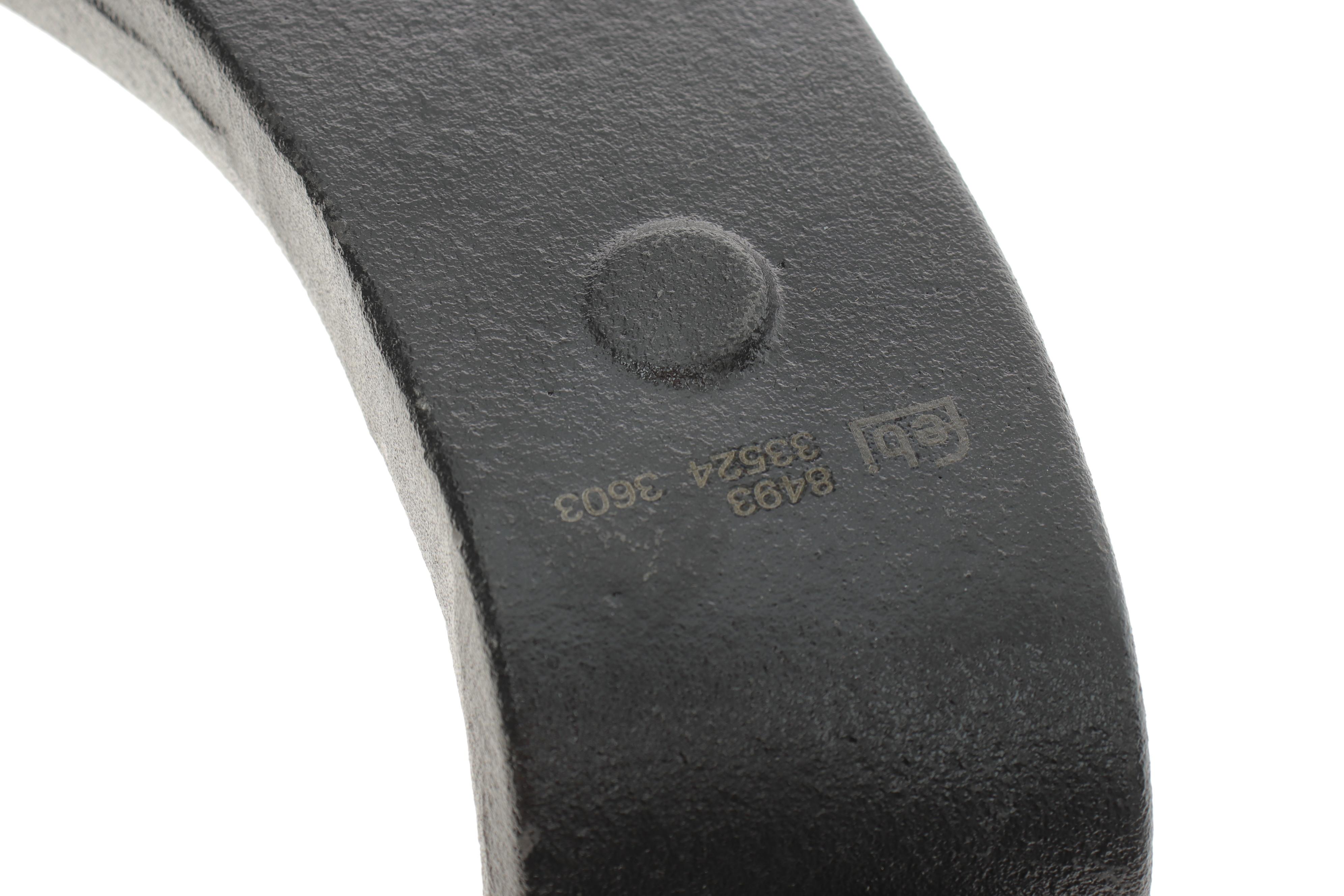 Важіль підвіски (передній/знизу) (R) Porsche Cayenne/VW Touareg 2.5TDI-6.0 02-