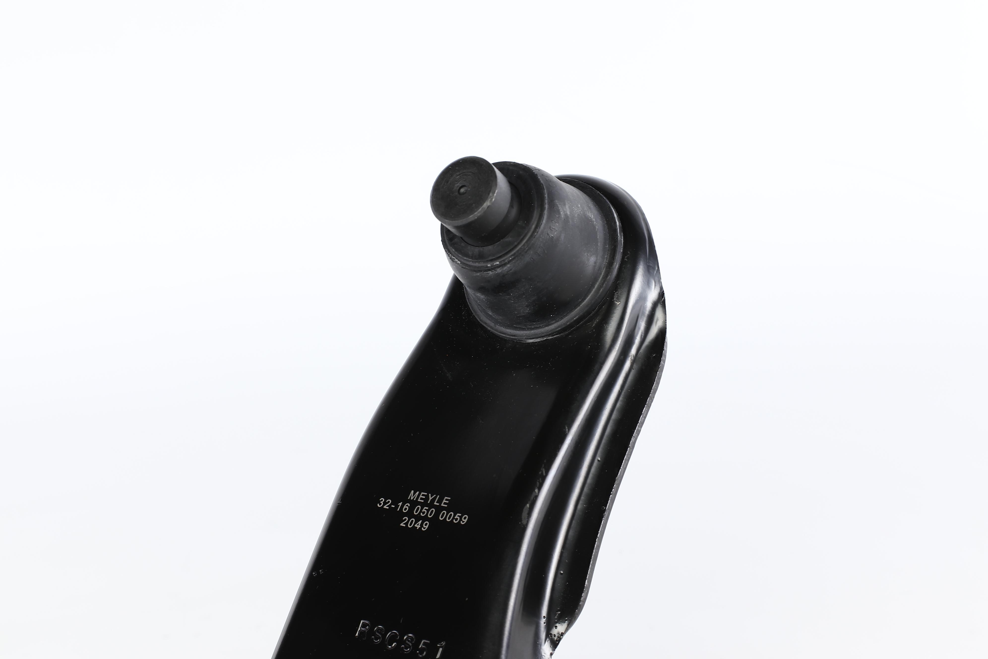 Важіль підвіски (передній/знизу) (R) Mitsubishi Outlander 2.0/2.4 02-06