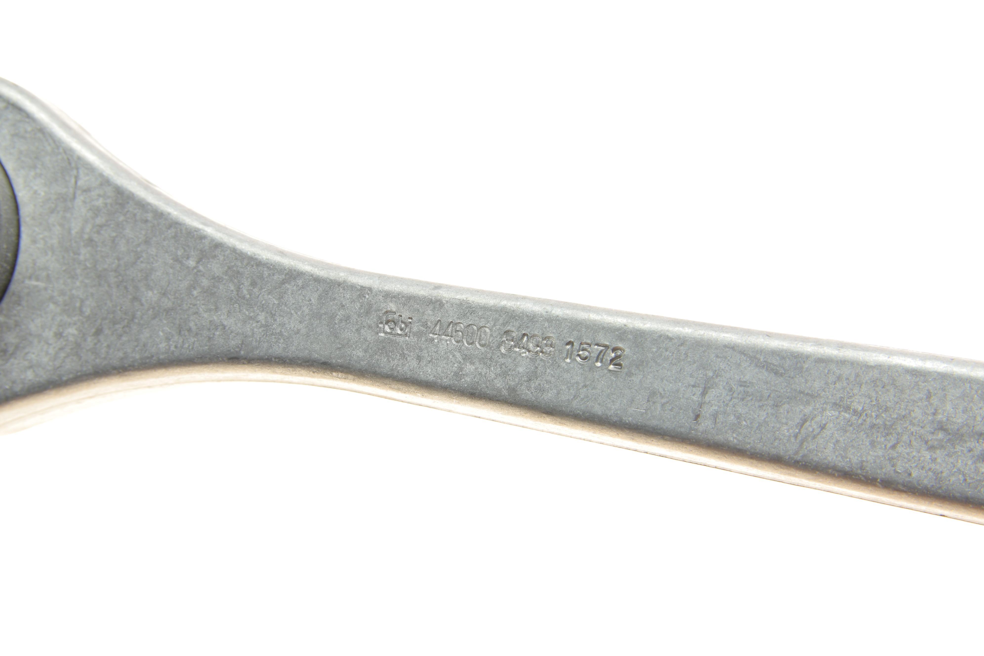 Важіль підвіски (задній) Audi A8 97-02