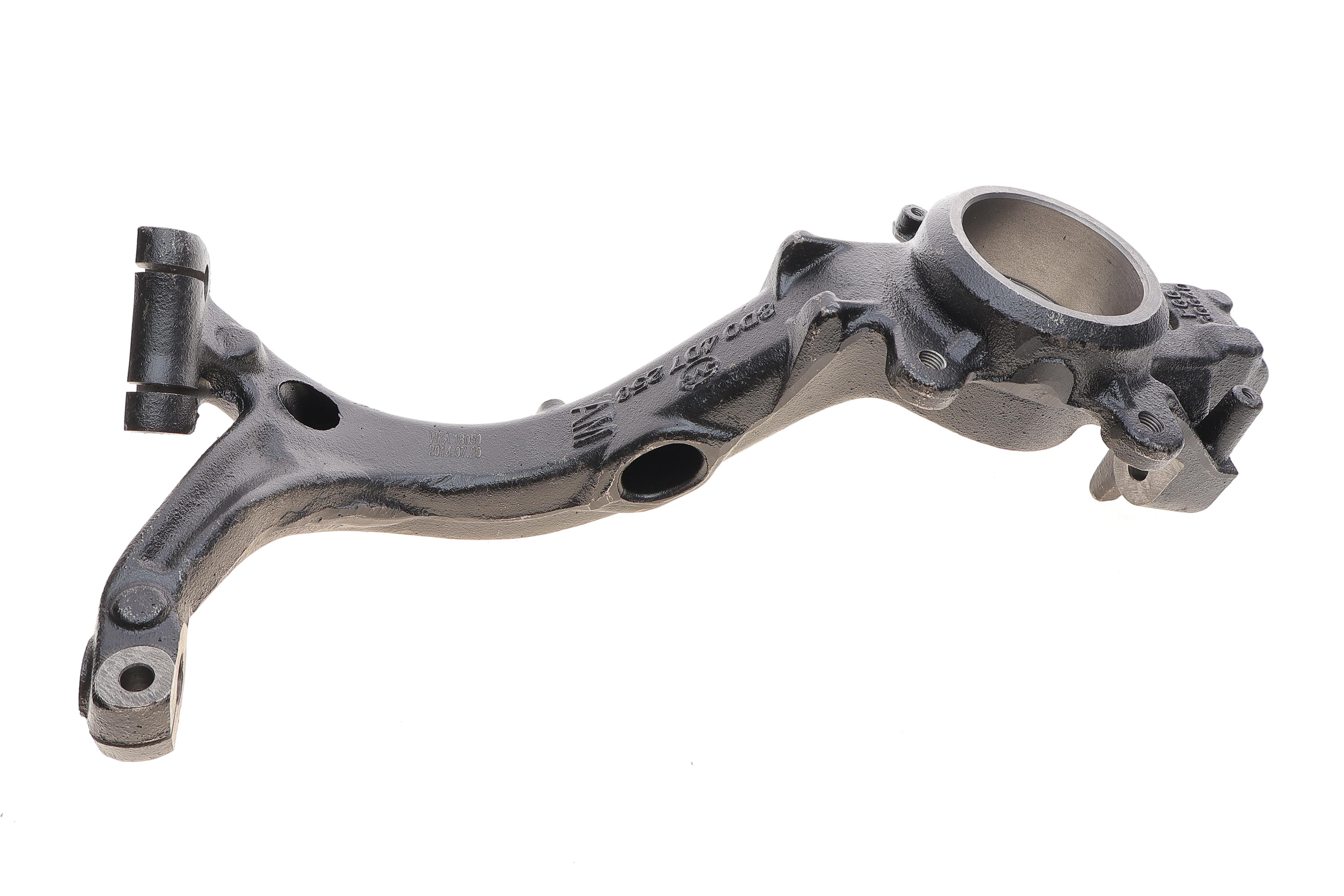 Кулак поворотний (цапфа) (передня/R) VW Passat B5 1.9 TDI/2.3 VR5/2.5 TDI/2.8 V6 96-05