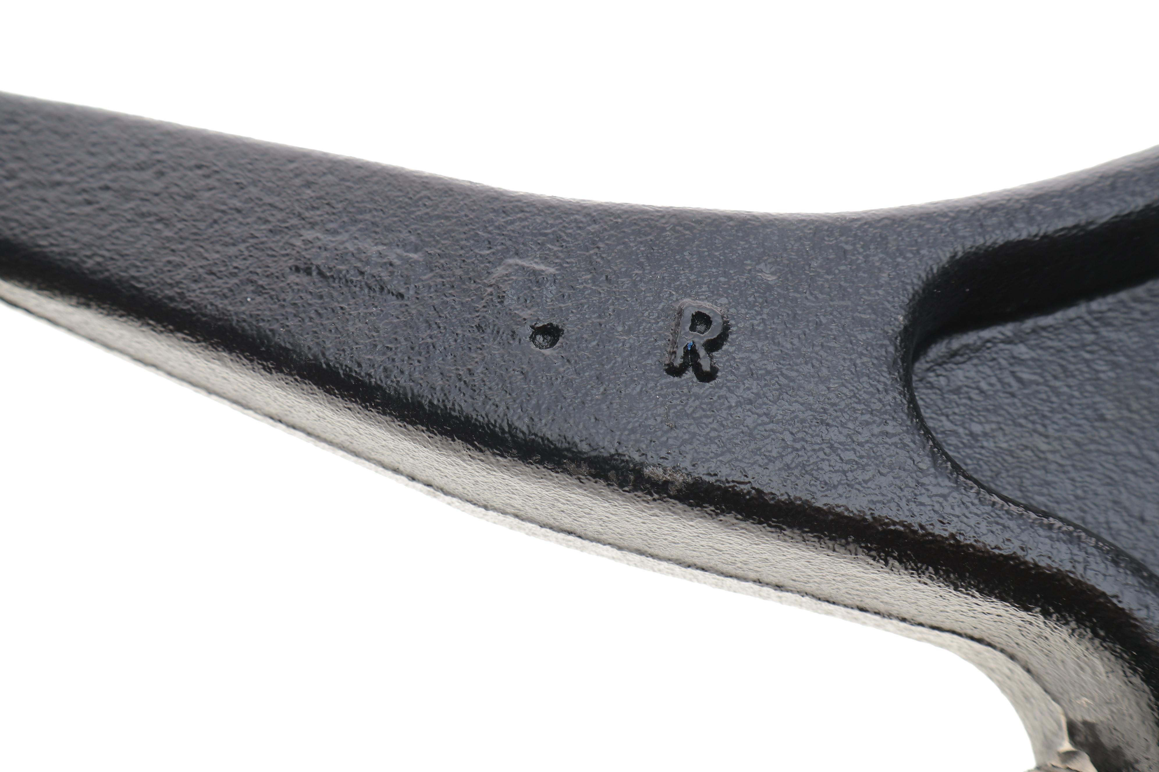 Важіль підвіски (передній/знизу) (R) Renault Master II/Opel Movano 98-/Nissan 02- (з кульовою)