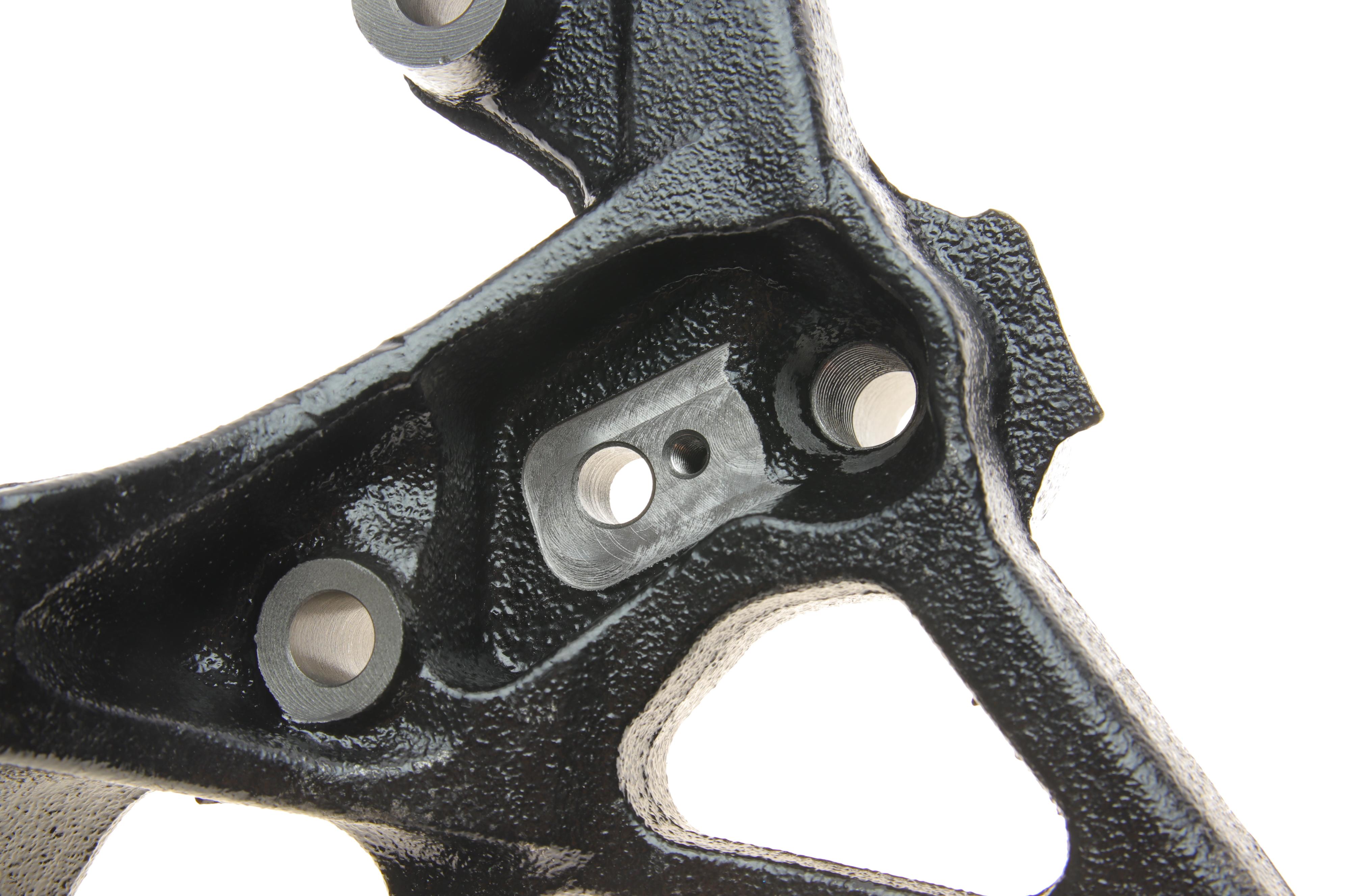 Кулак поворотний (цапфа) Skoda Octavia/VW Golf VII 12- (R) (задня)