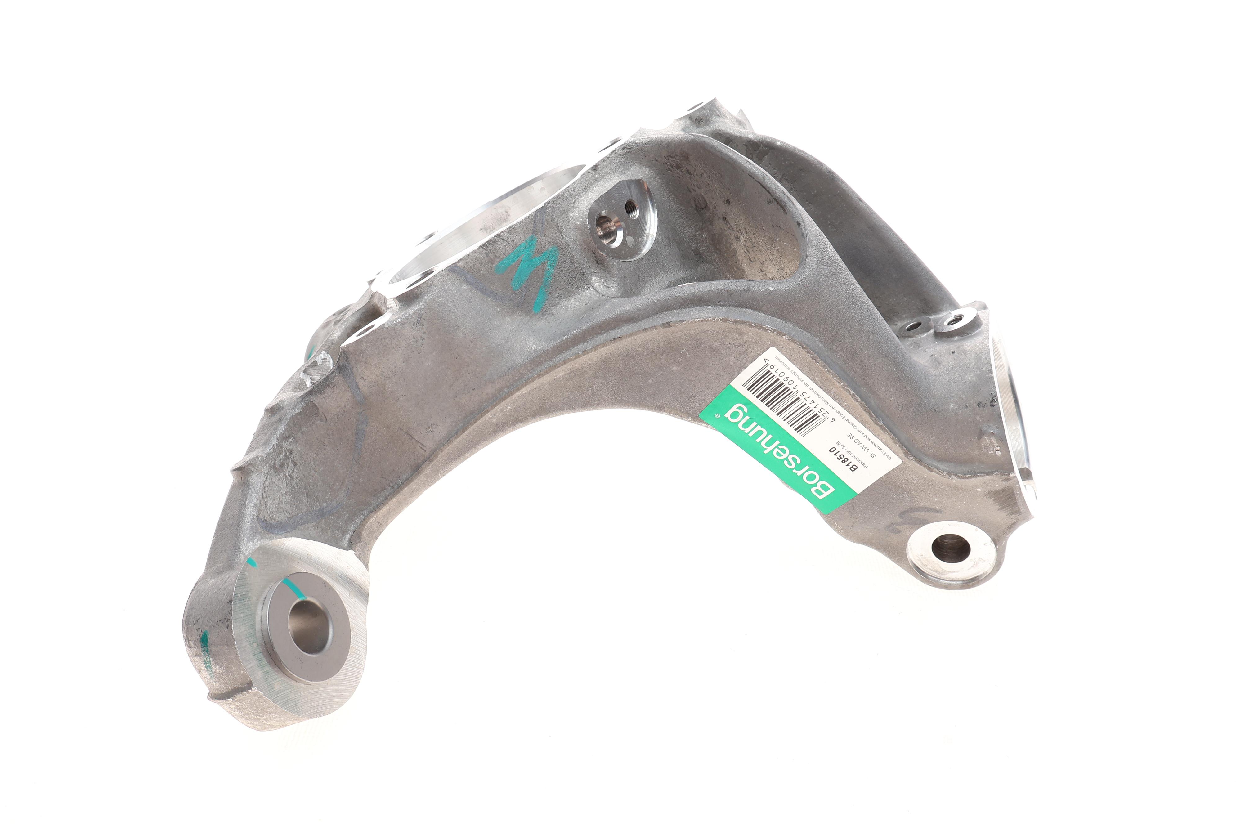 Кулак поворотний (цапфа) VW Golf VII/Passat 12- (L) (OE VAG)