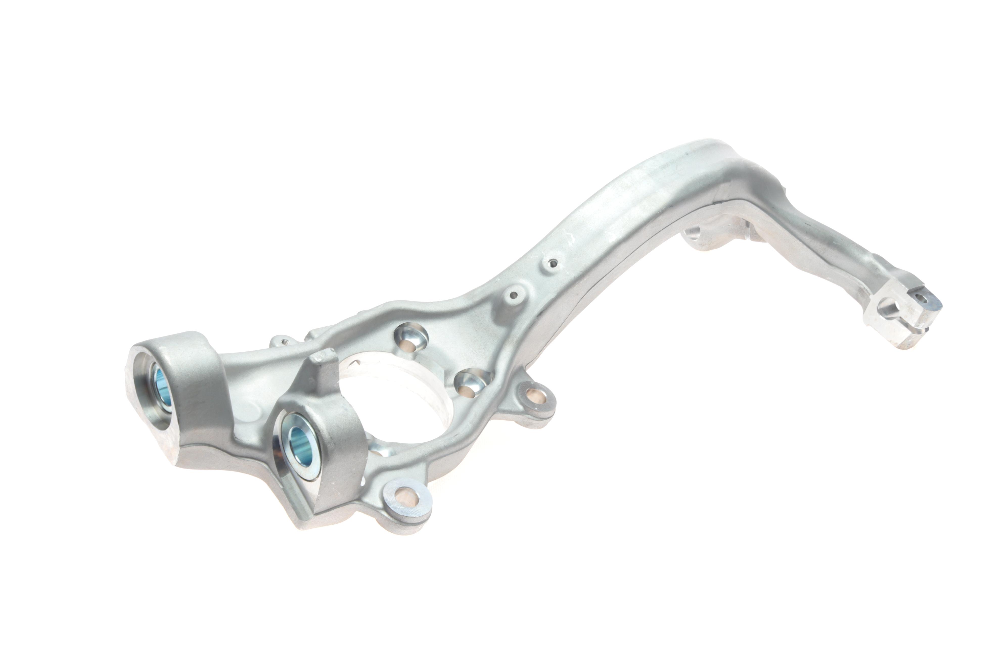 Кулак поворотний (цапфа) Audi A6 2.4-4.2 04-11 (R) (передня)