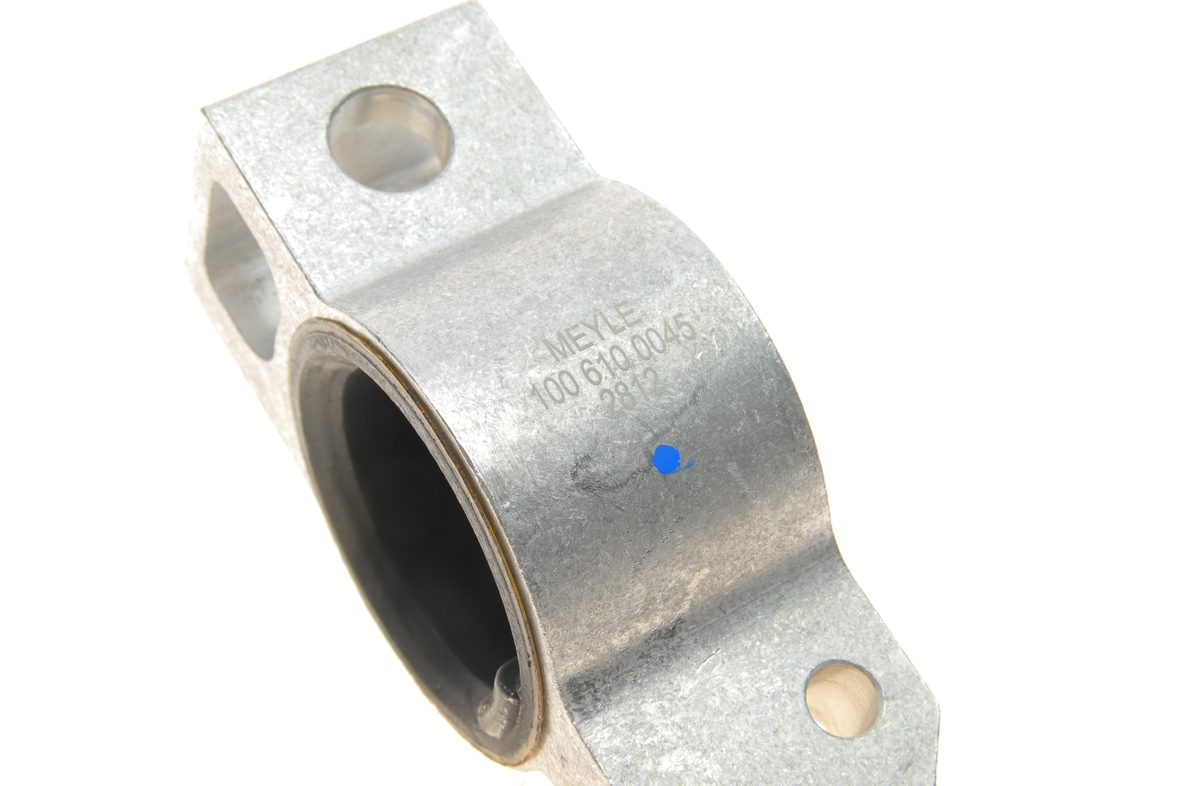 Сайлентблок важеля (переднього/ззаду) VW Caddy 03- (L) з кронштейном/болти кріплення