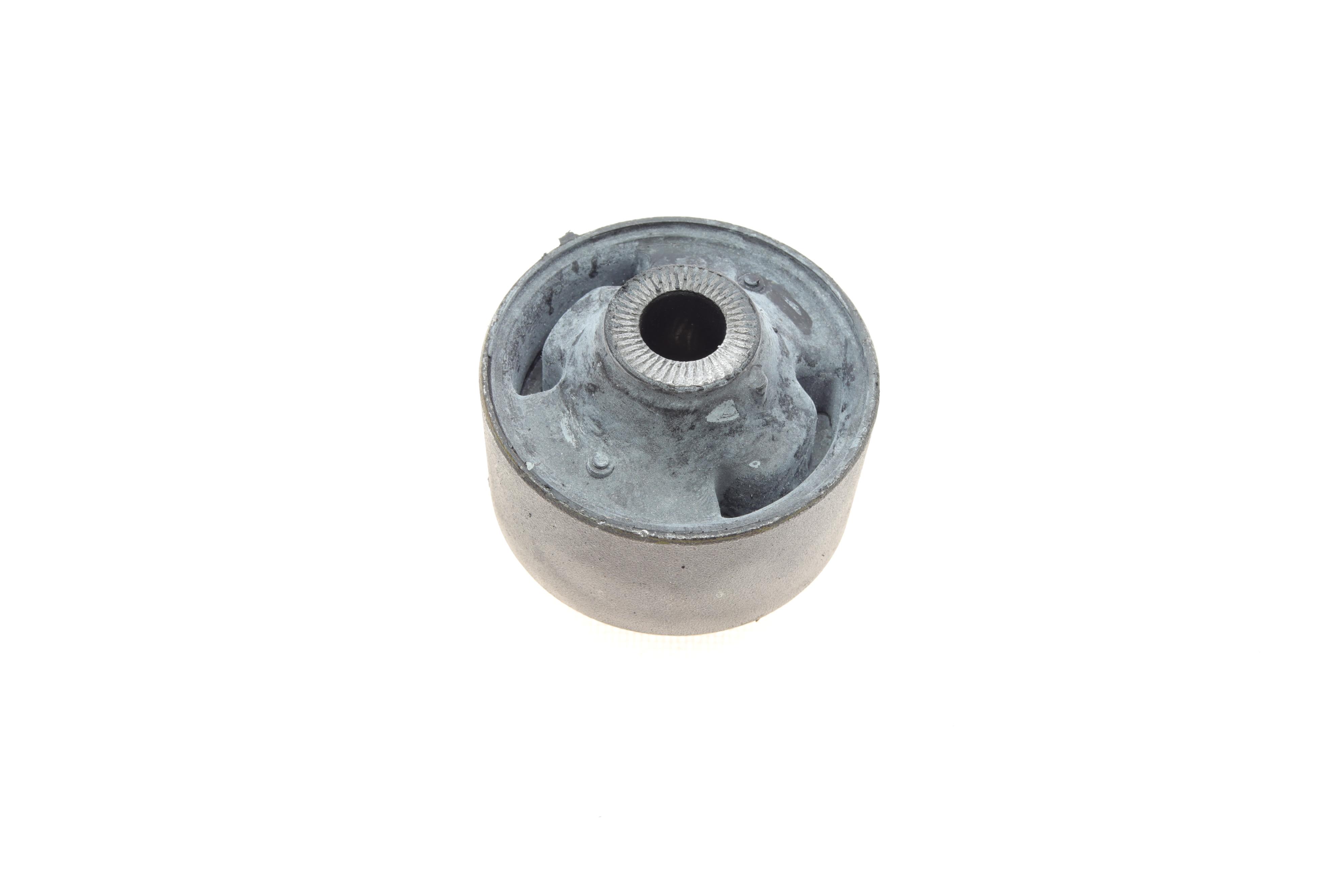 Сайлентблок важеля (переднього/знизу) Kia Ceed/Hyundai i30 11-