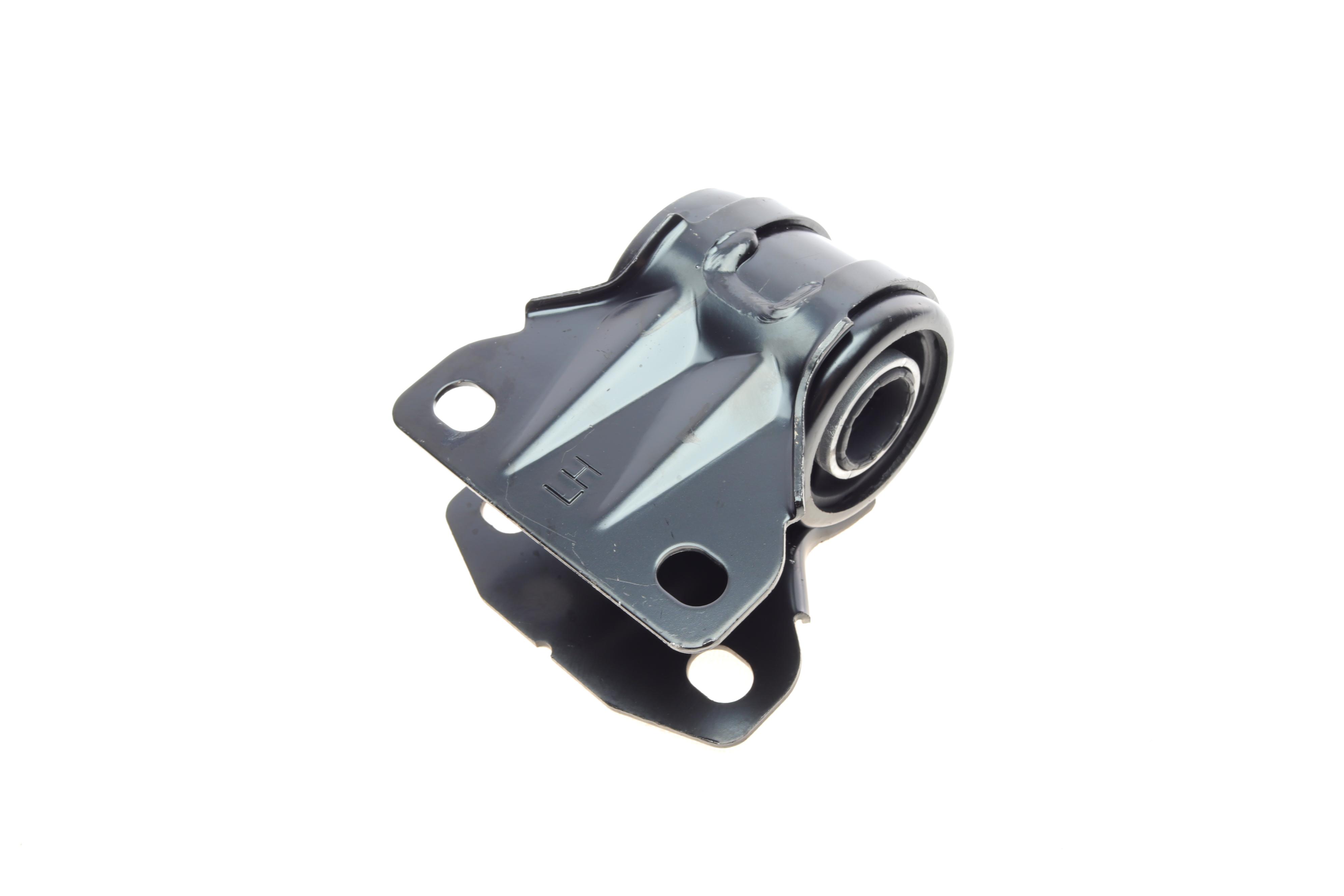 Сайлентблок важеля (переднього) Ford Mondeo V 14- (L) (з кронштейном)