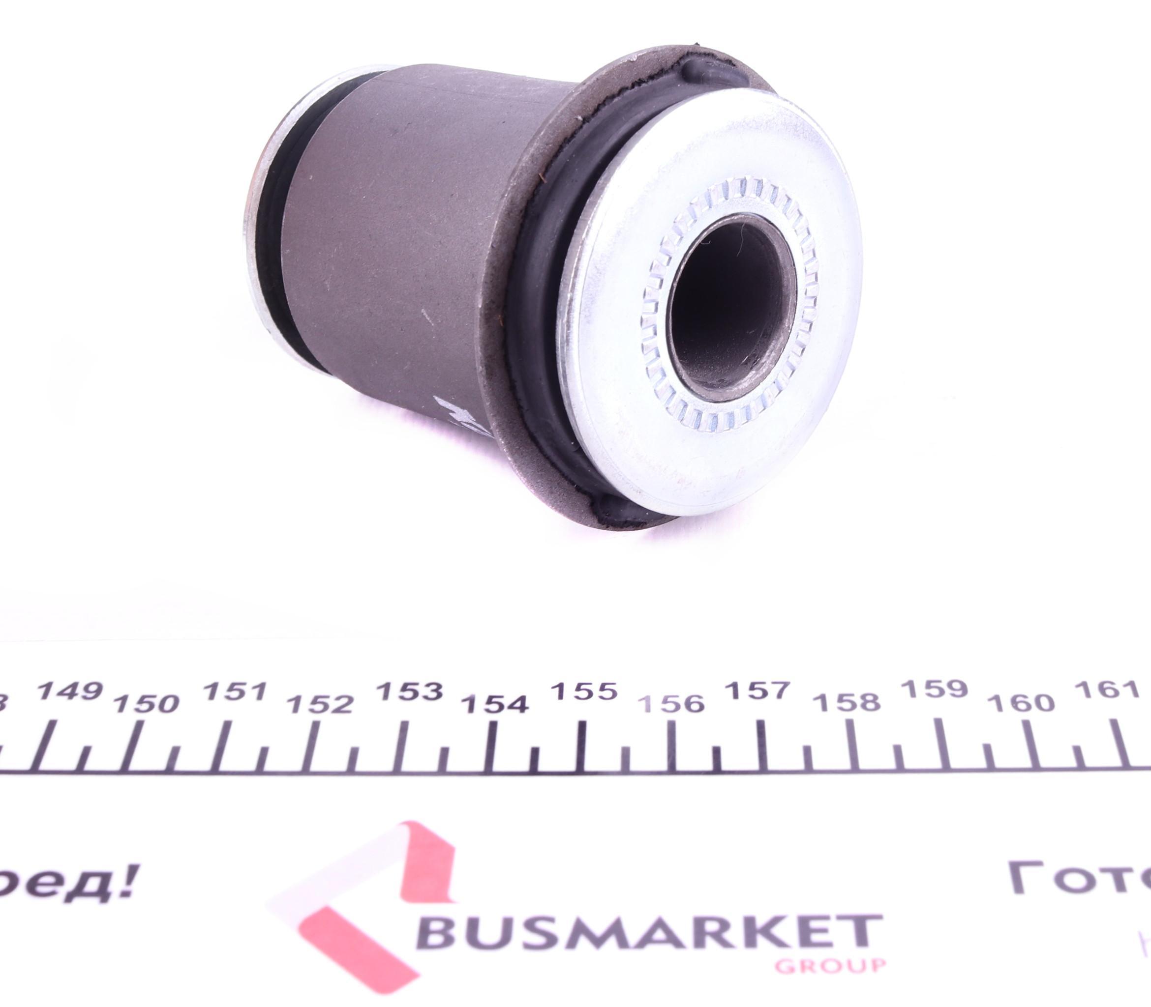 Сайлентблок важеля (переднього/знизу/спереду) Toyota Land Cruiser 300 02-09