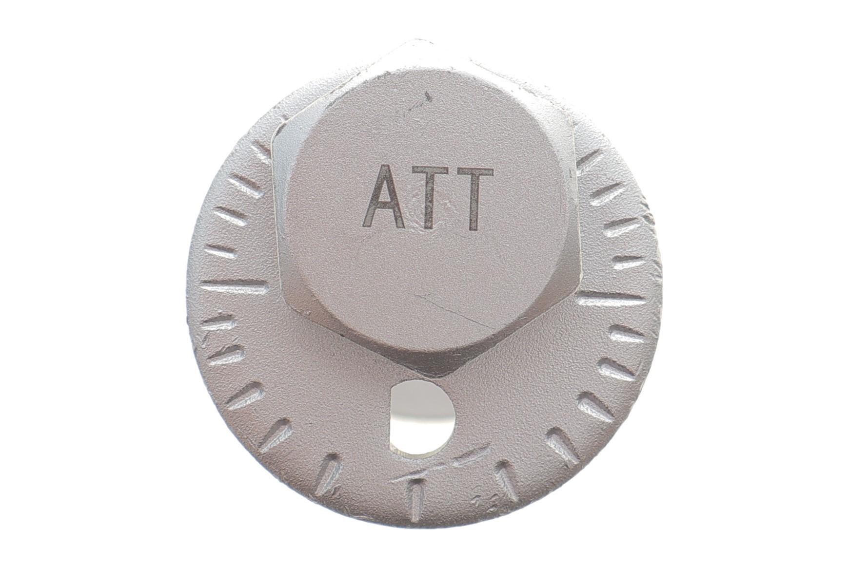 Болт регулювання кута развалу Toyota Camry/Corolla/Prius/Rav4 15-