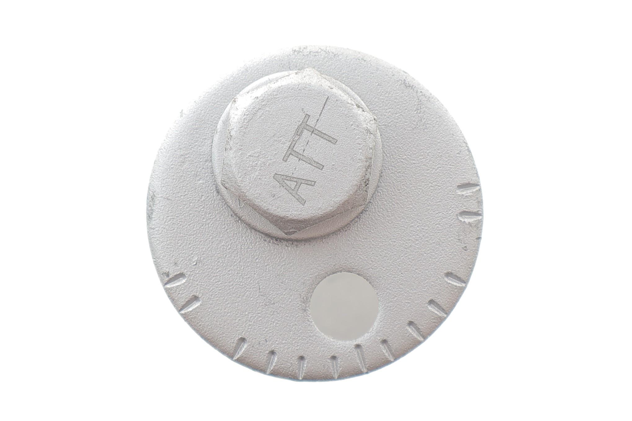 Болт важеля (заднього) Toyota Rav 4 94-05