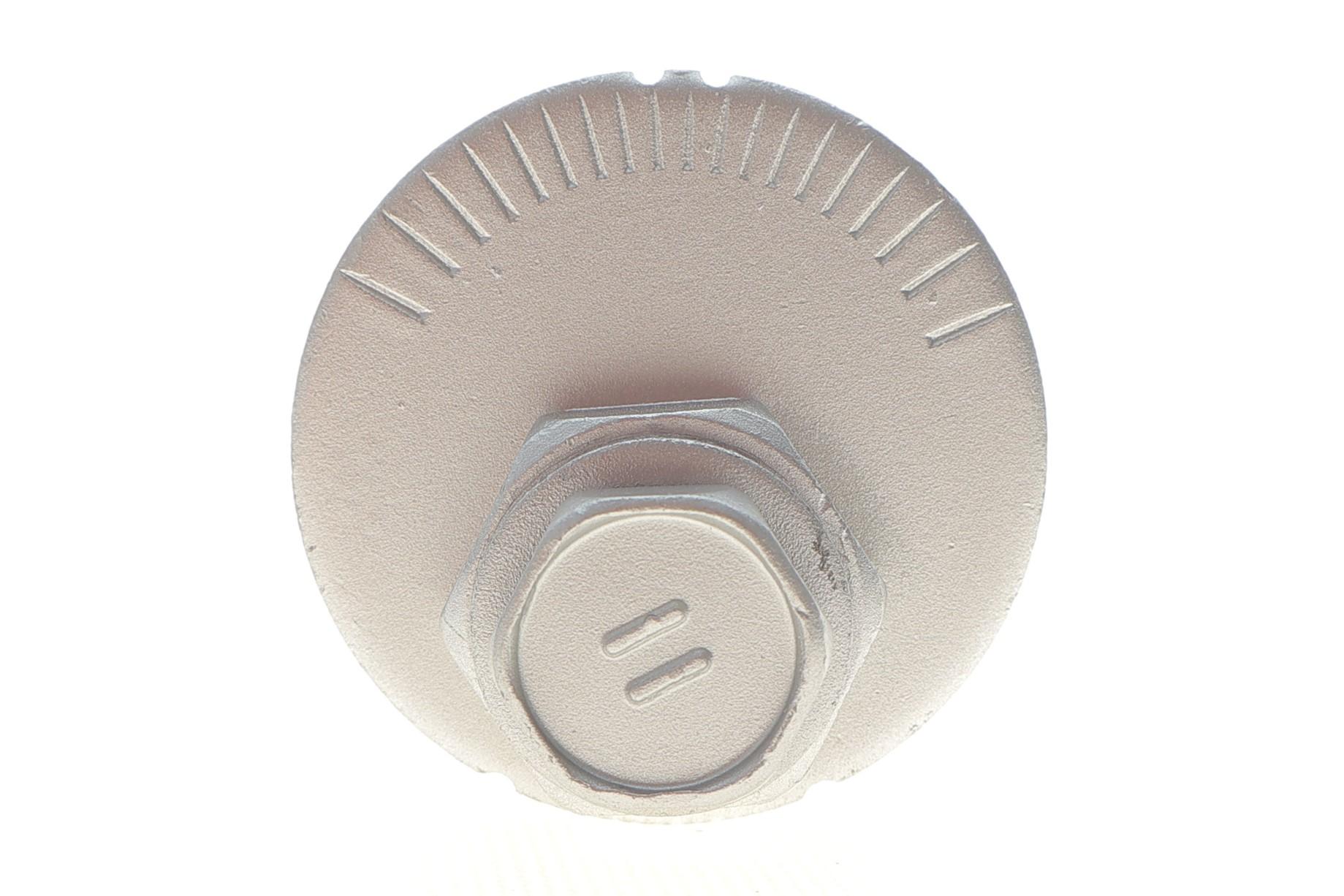 Болт регулювання кута развалу Toyota Land Cruiser Prado 02-18