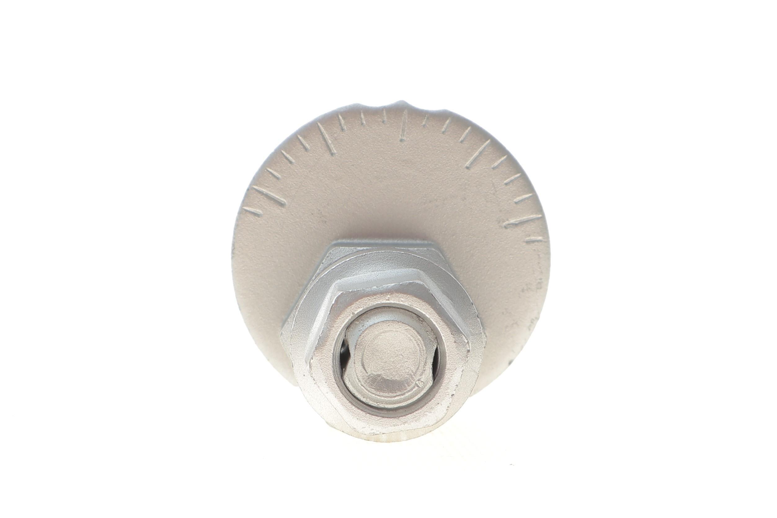 Болт регулювання кута развалу Toyota Land Cruiser 02-