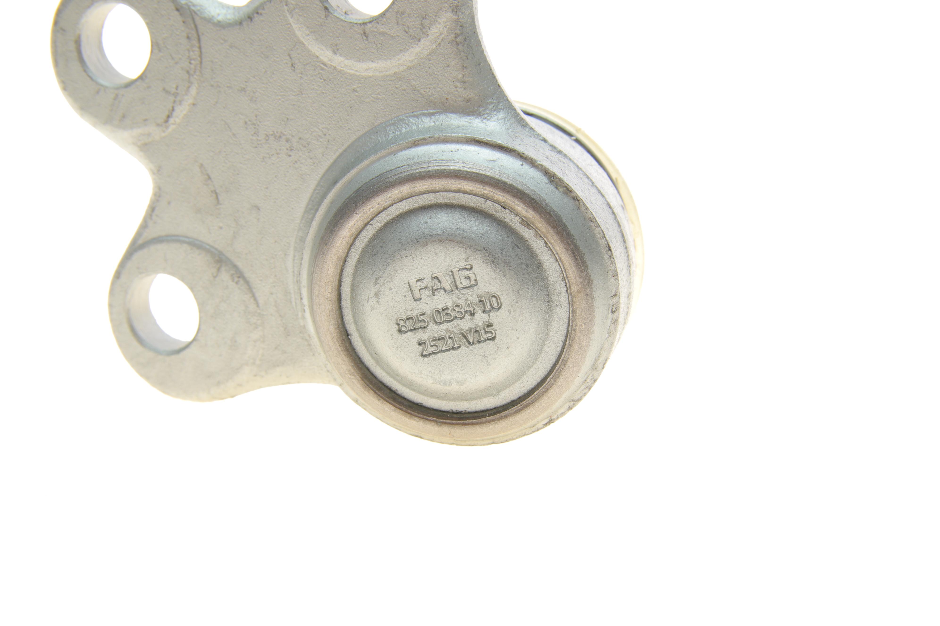 Опора кульова (передня/знизу) Chevrolet Aveo 11-/Trax/Opel Mokka 12-