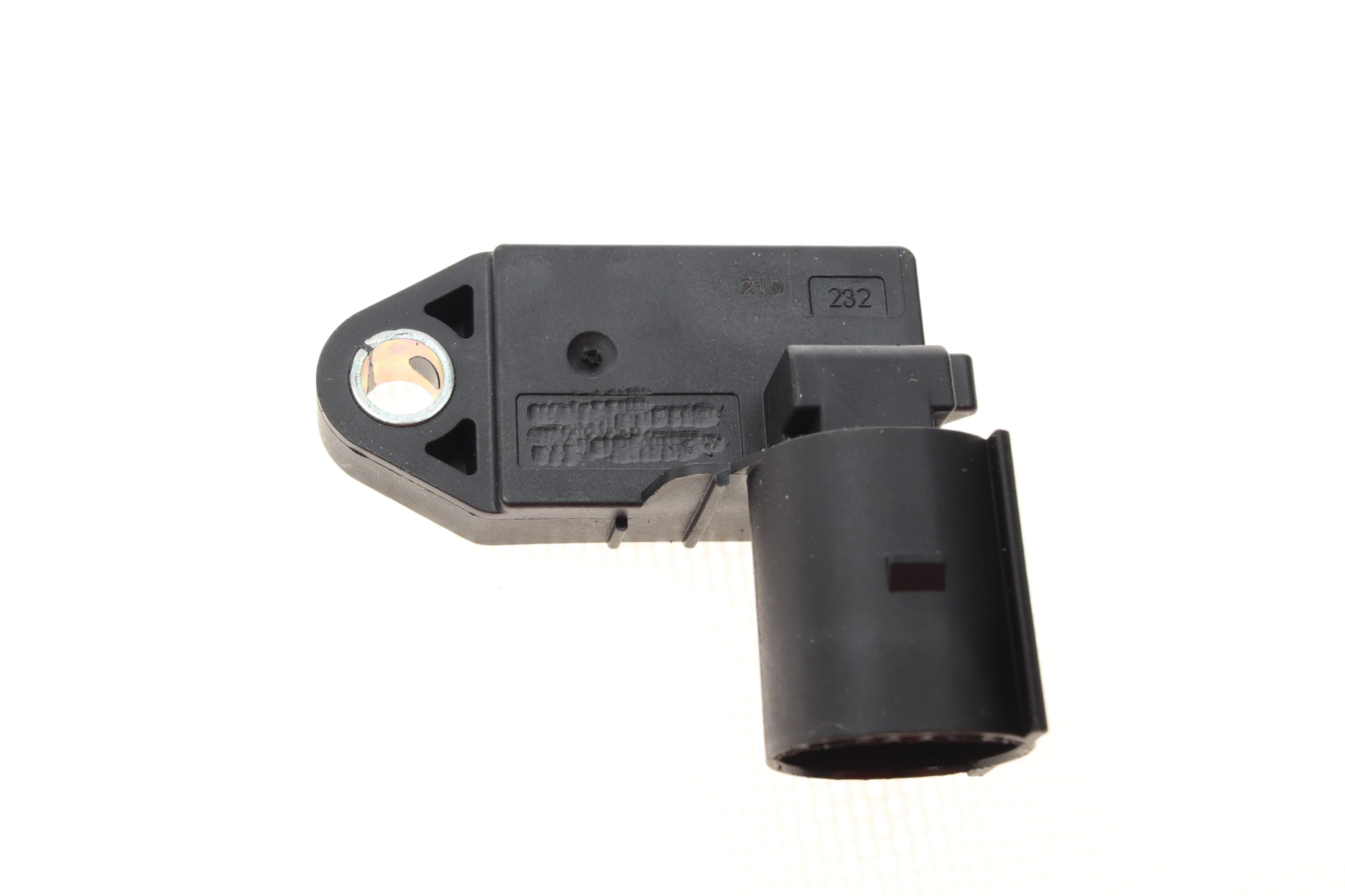 Датчик педалі гальма VW Caddy III/T5 04-15