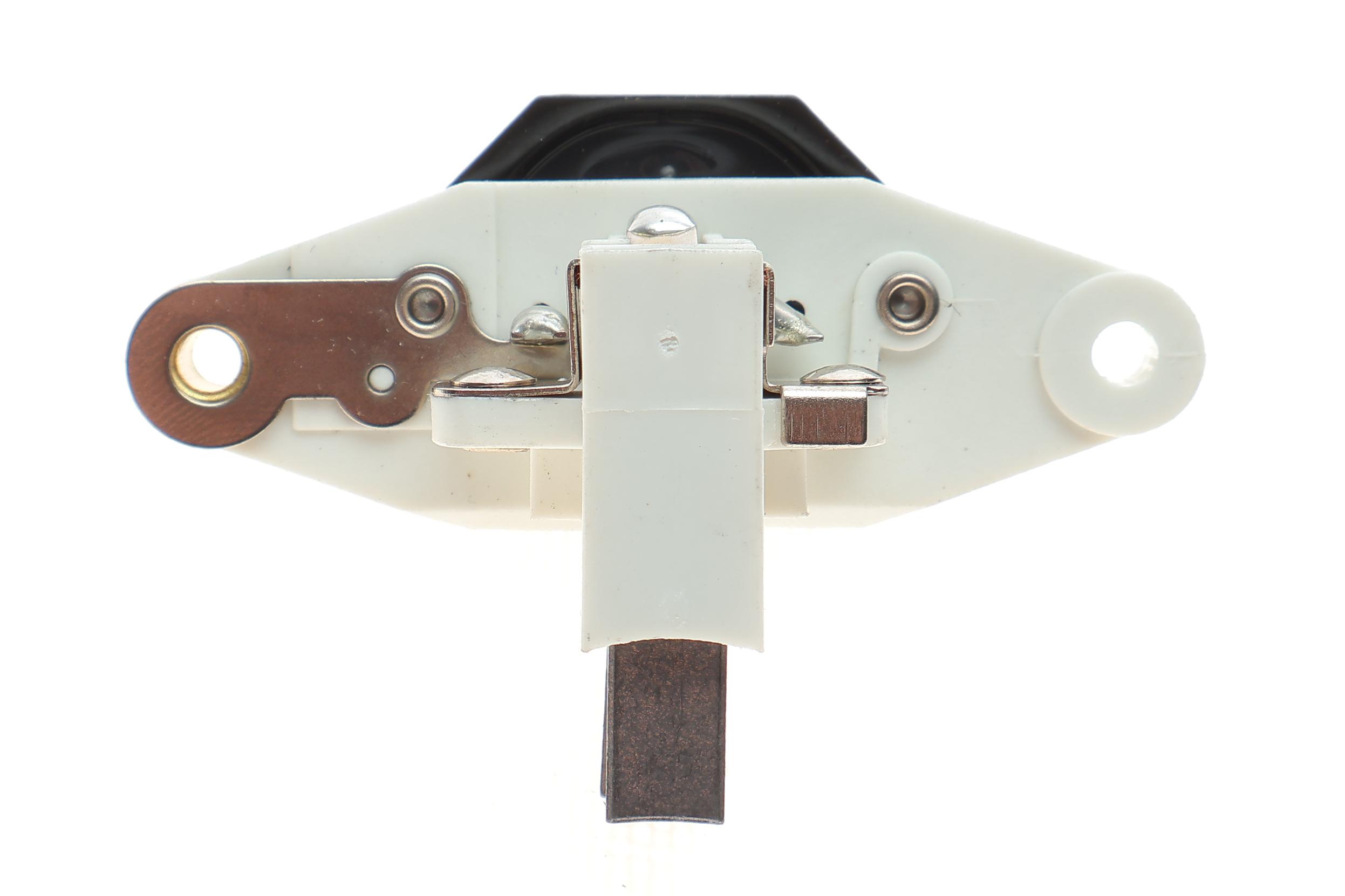 Реле генератора (14V) MB E-class/Opel Kadett/VW LT (32mm) = 130676