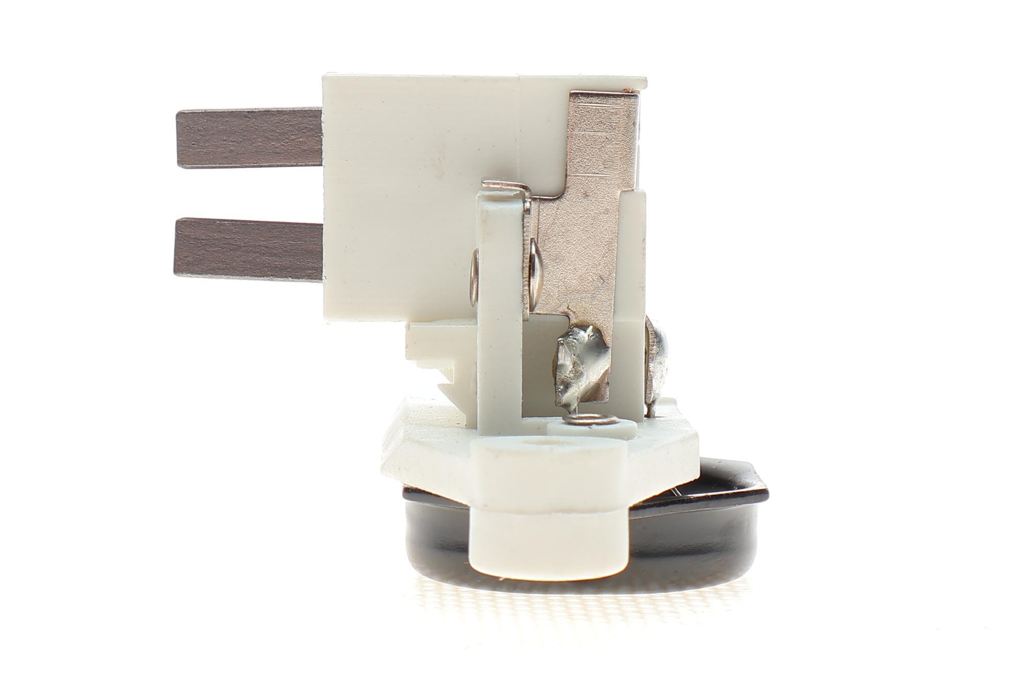 Реле генератора (14V) MB E-class/Opel Kadett/VW LT (32mm) = 130676