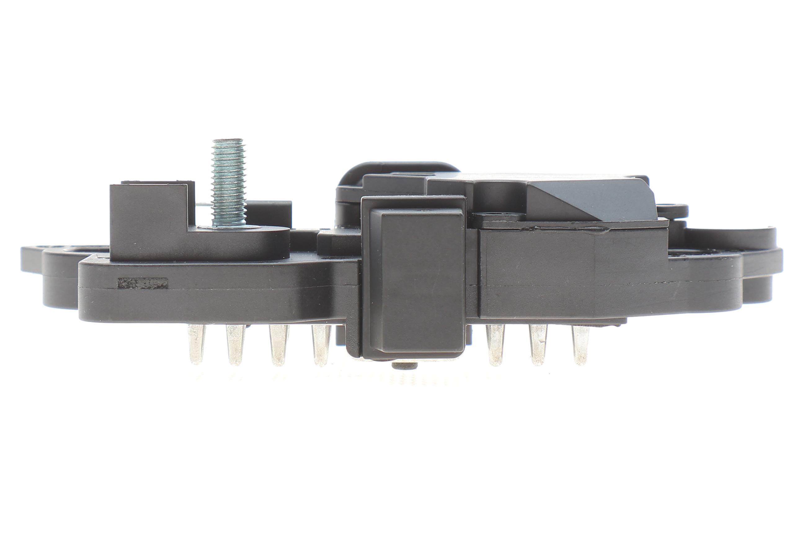 Реле генератора (14.5V) MB Sprinter CDI 00- (на болті) = 233729